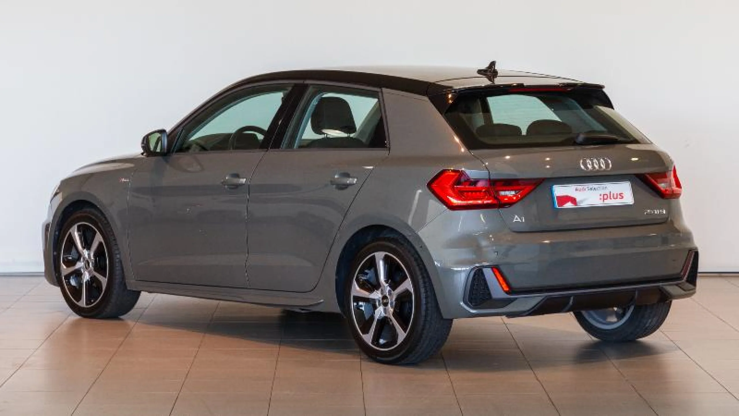 AUDI A1 SPORTBACK ADRENALIN 25 TFSI 70KW (95CV) - Foto 2