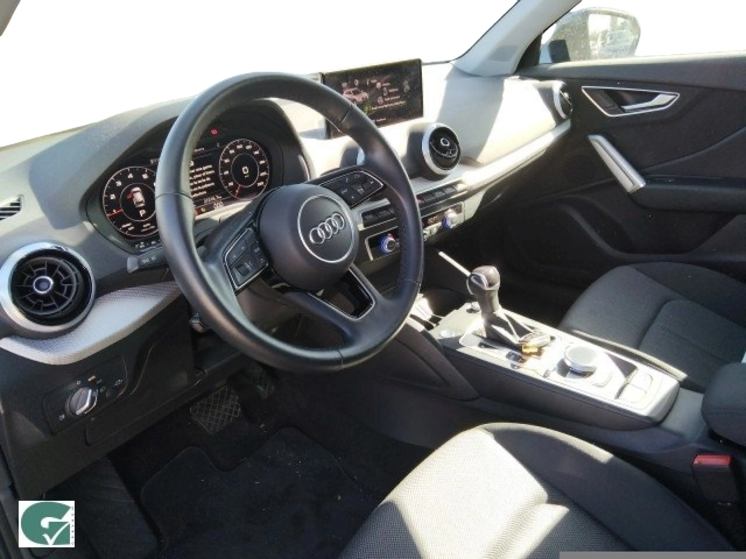 AUDI Q2 BLACK LINE 35 TFSI 110KW S TRONIC - Foto 7