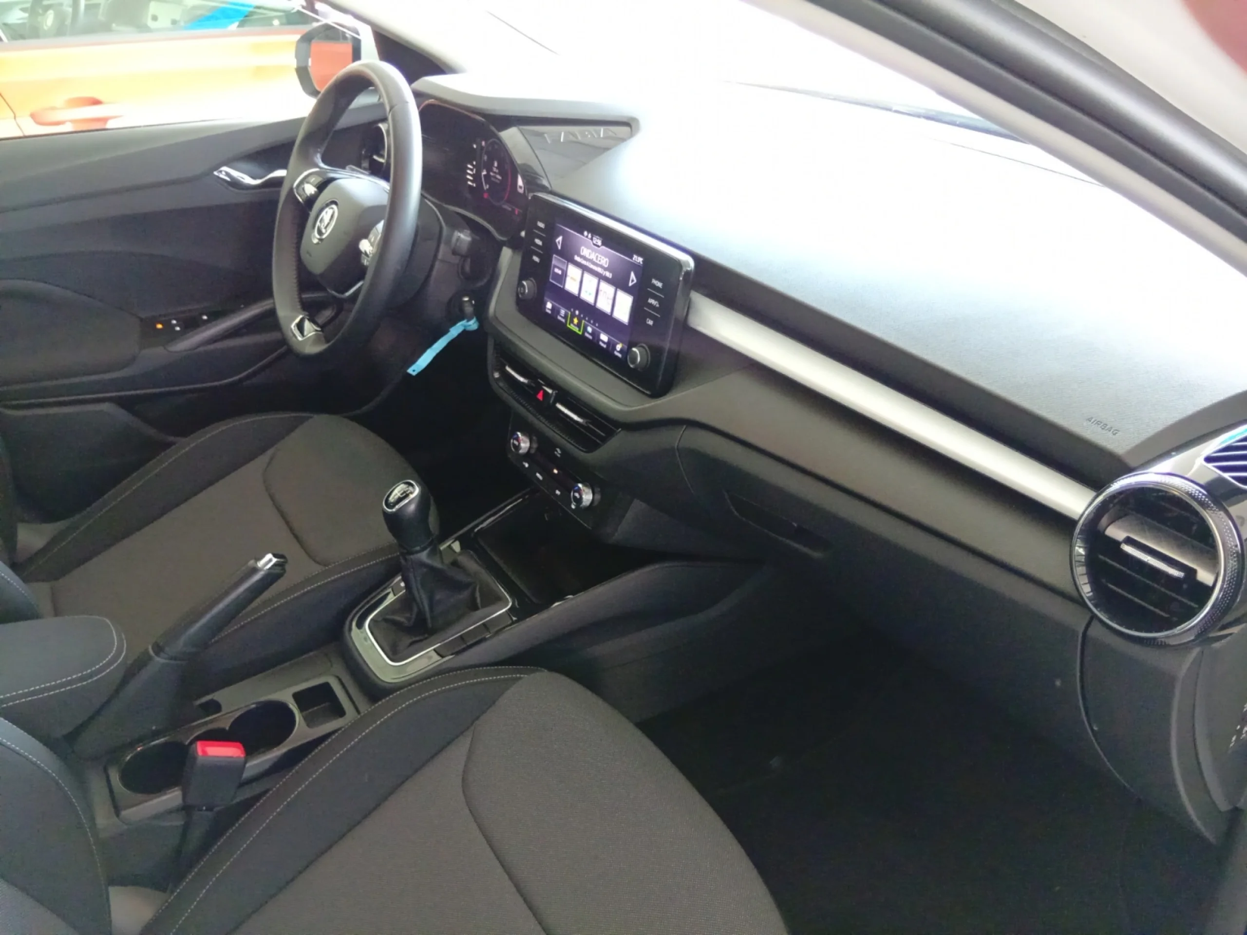 SKODA FABIA 1.0 TSI 70KW (95CV) AMBITION - Foto 13