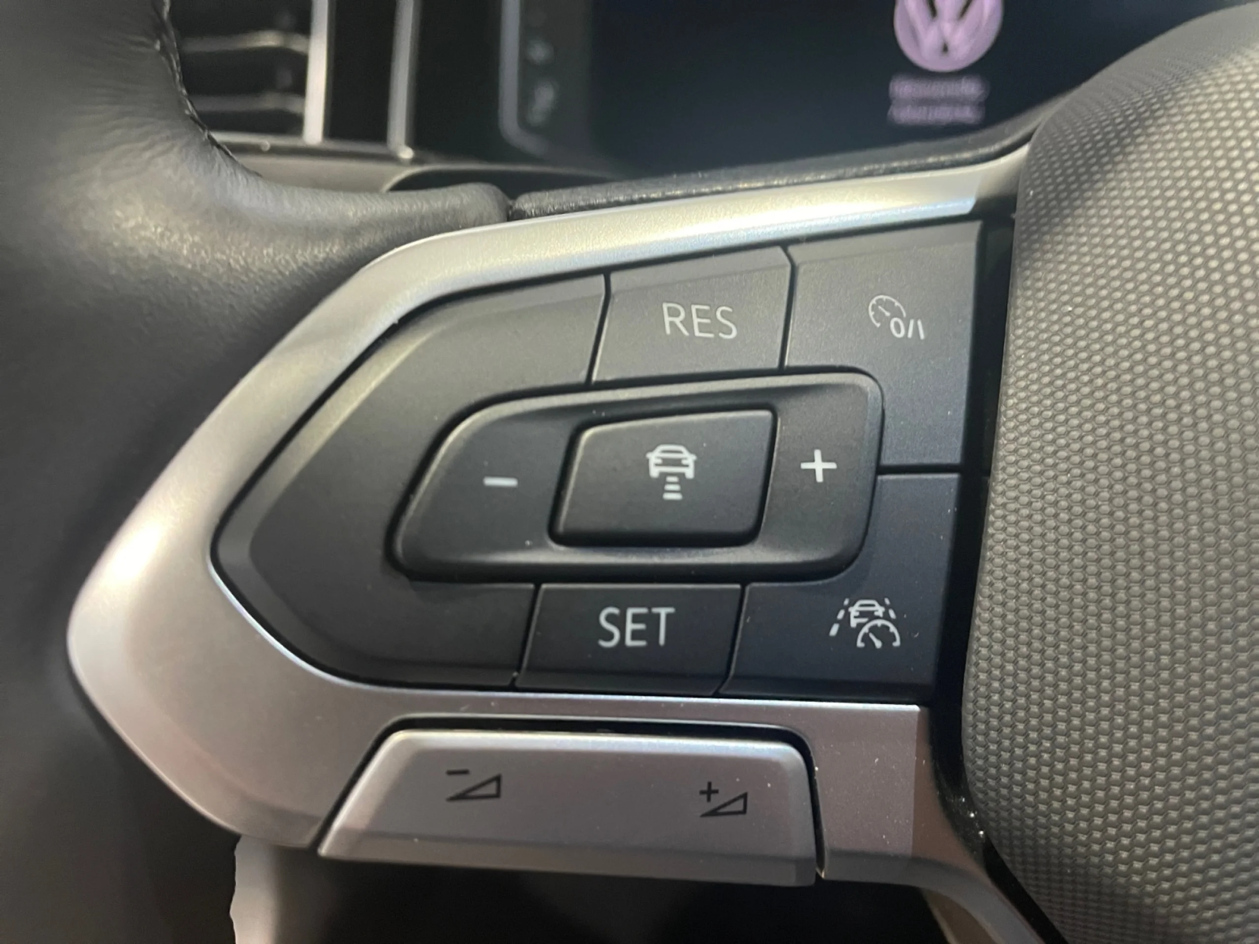 VOLKSWAGEN TAIGO TAIGO R LINE 1.0 TSI 85 KW (115 CV )  AUTOM TICO DSG 7 VEL. - Foto 9