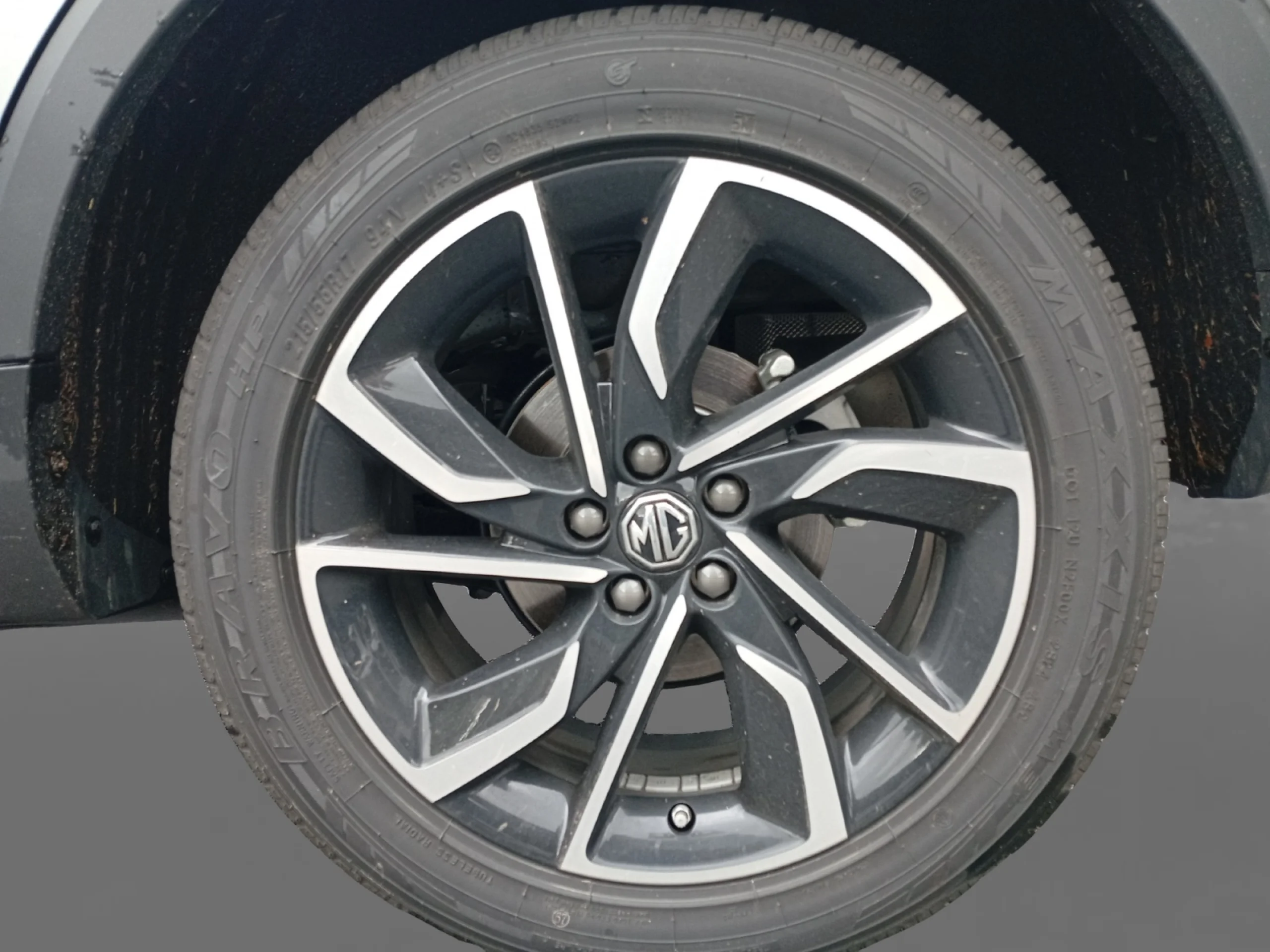 MG Zs 1.5 LUXURY - Foto 9