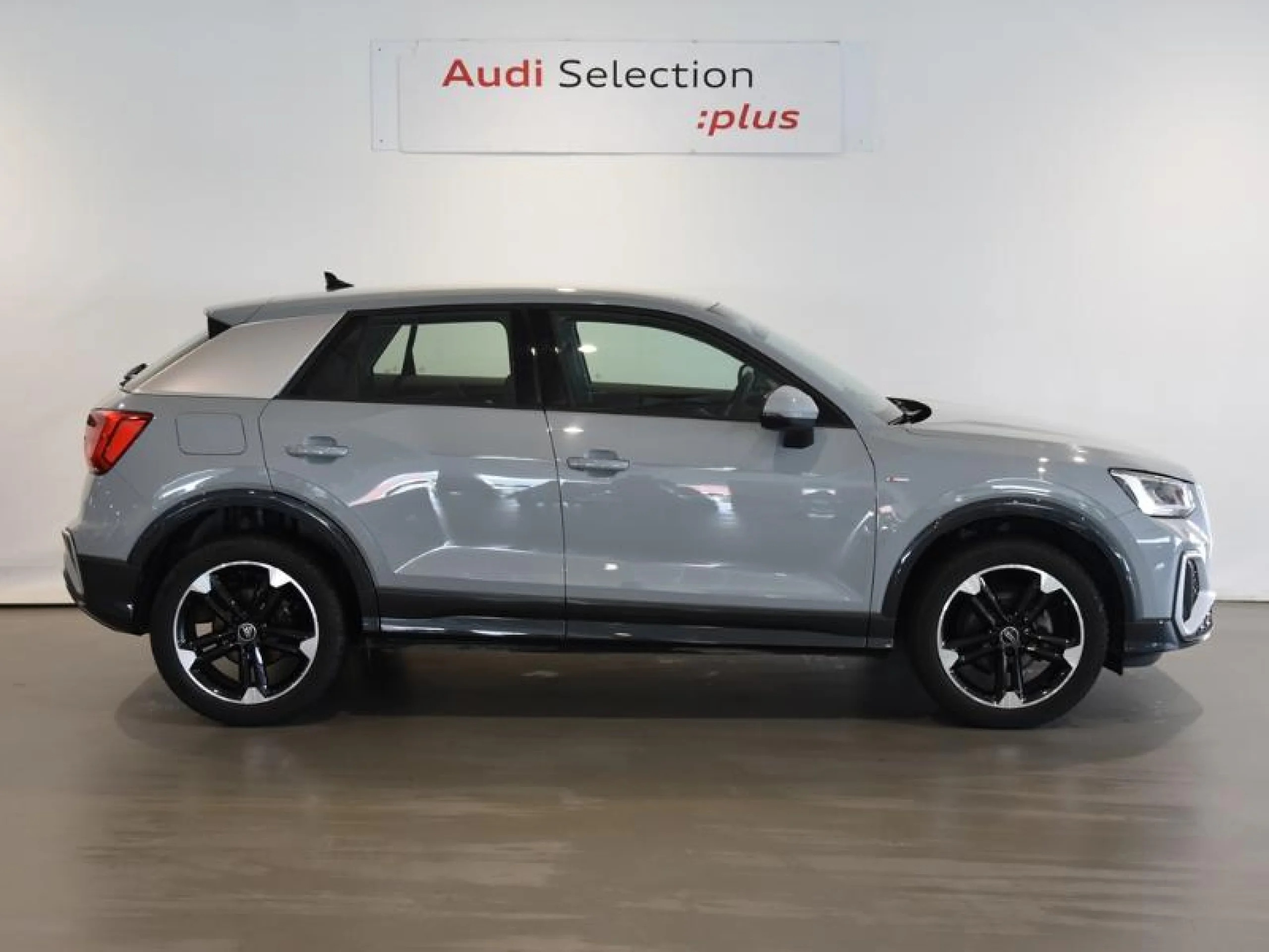 AUDI Q2 S LINE 35 TFSI 110KW (150CV) S TRONIC - Foto 3