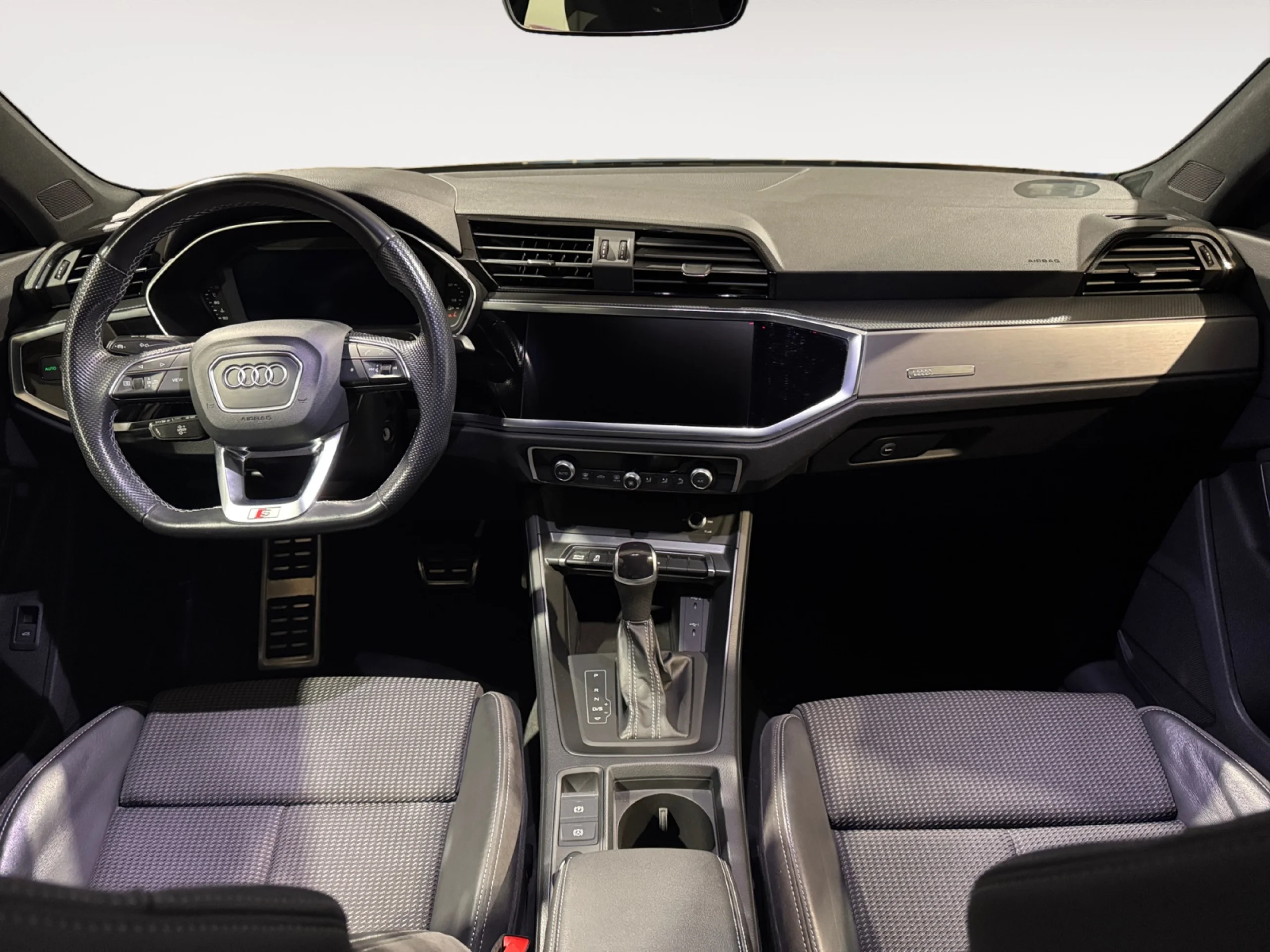 AUDI Q3 SPORTBACK S LINE 35 TDI 110KW (150CV) S TRONIC - Foto 4