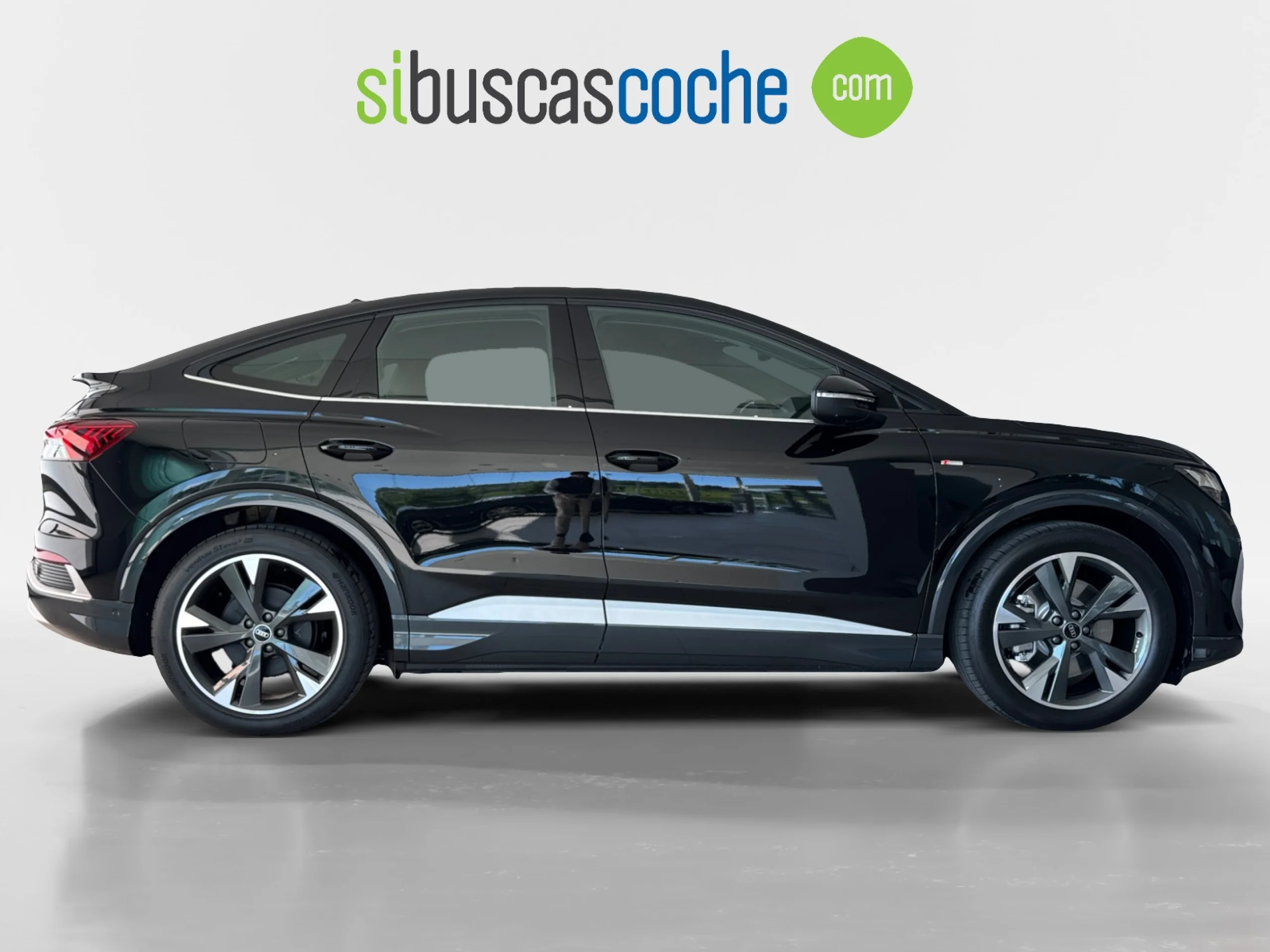 AUDI Q4 SPORTBACK GENUINE EDITION 45 E TRON 210KW 82KWH - Foto 3