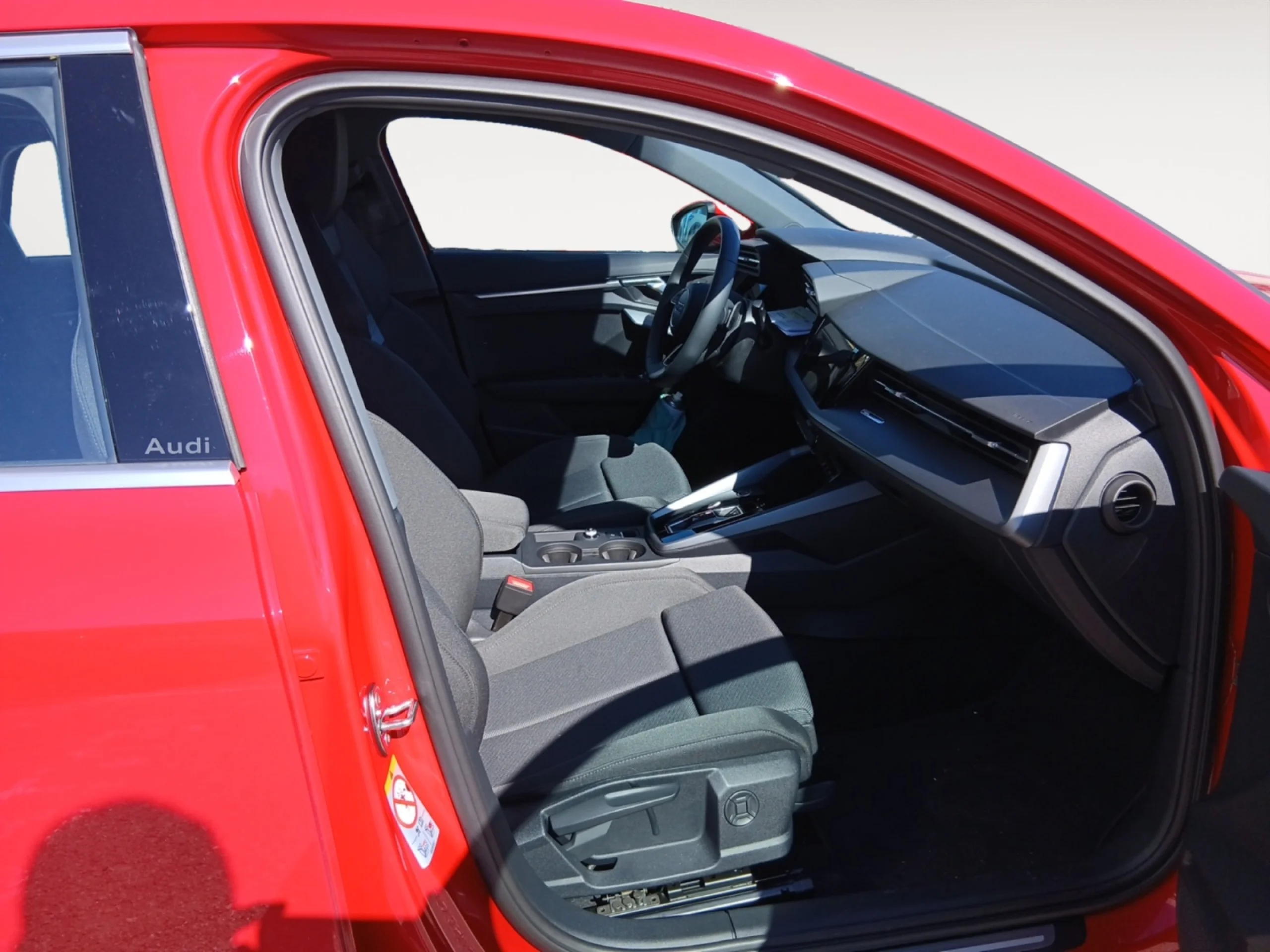 AUDI A3 SPORTBACK ADVANCED TFSI E 150KW S TRONIC - Foto 5