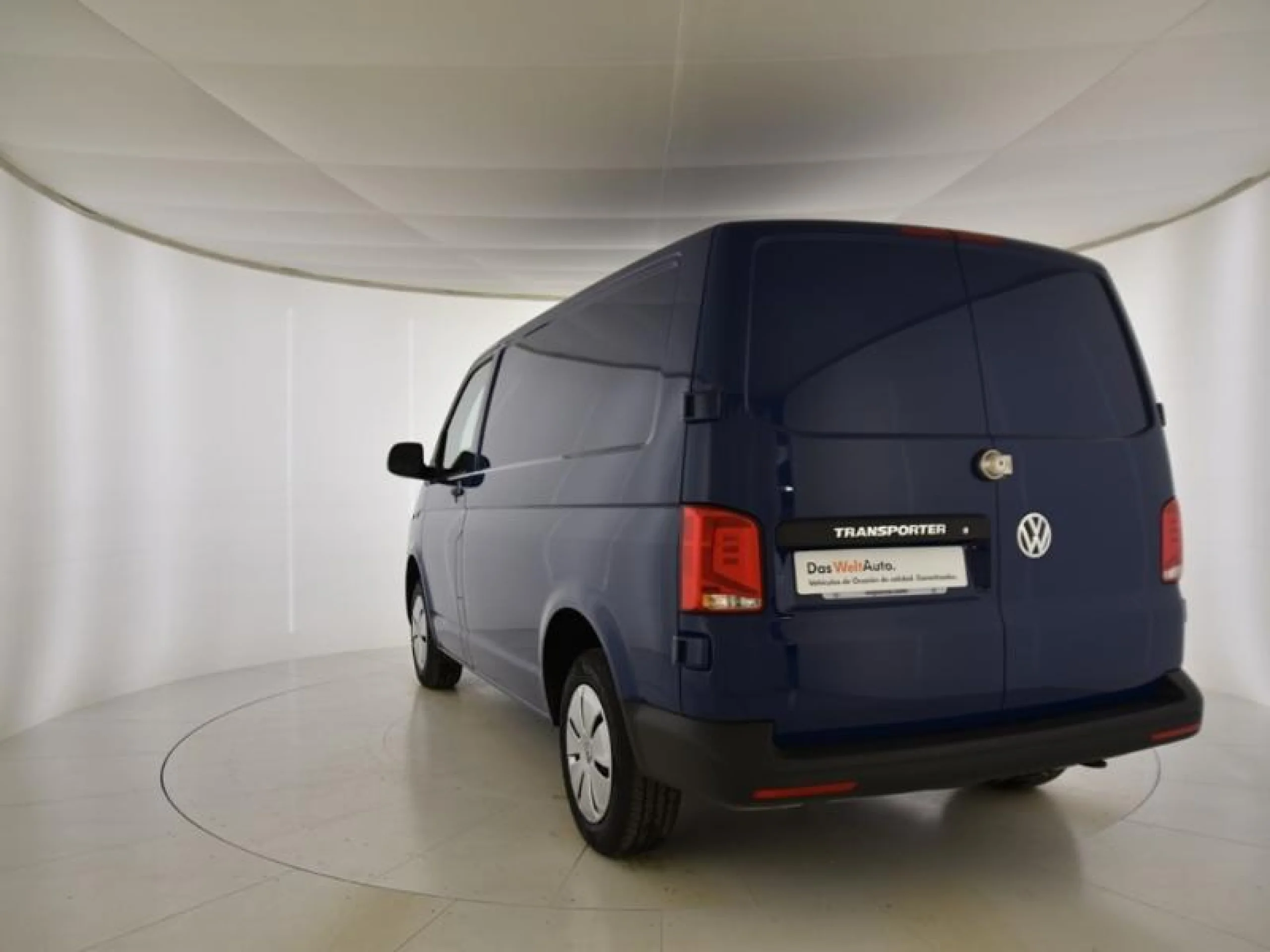 VW COMERCIALES Transporter TRANSPORTER 6.1  FURG N MRW BATALLA CORTA 2.0 TDI 81 KW (110 CV) 5 VEL. 2.800 - Foto 2
