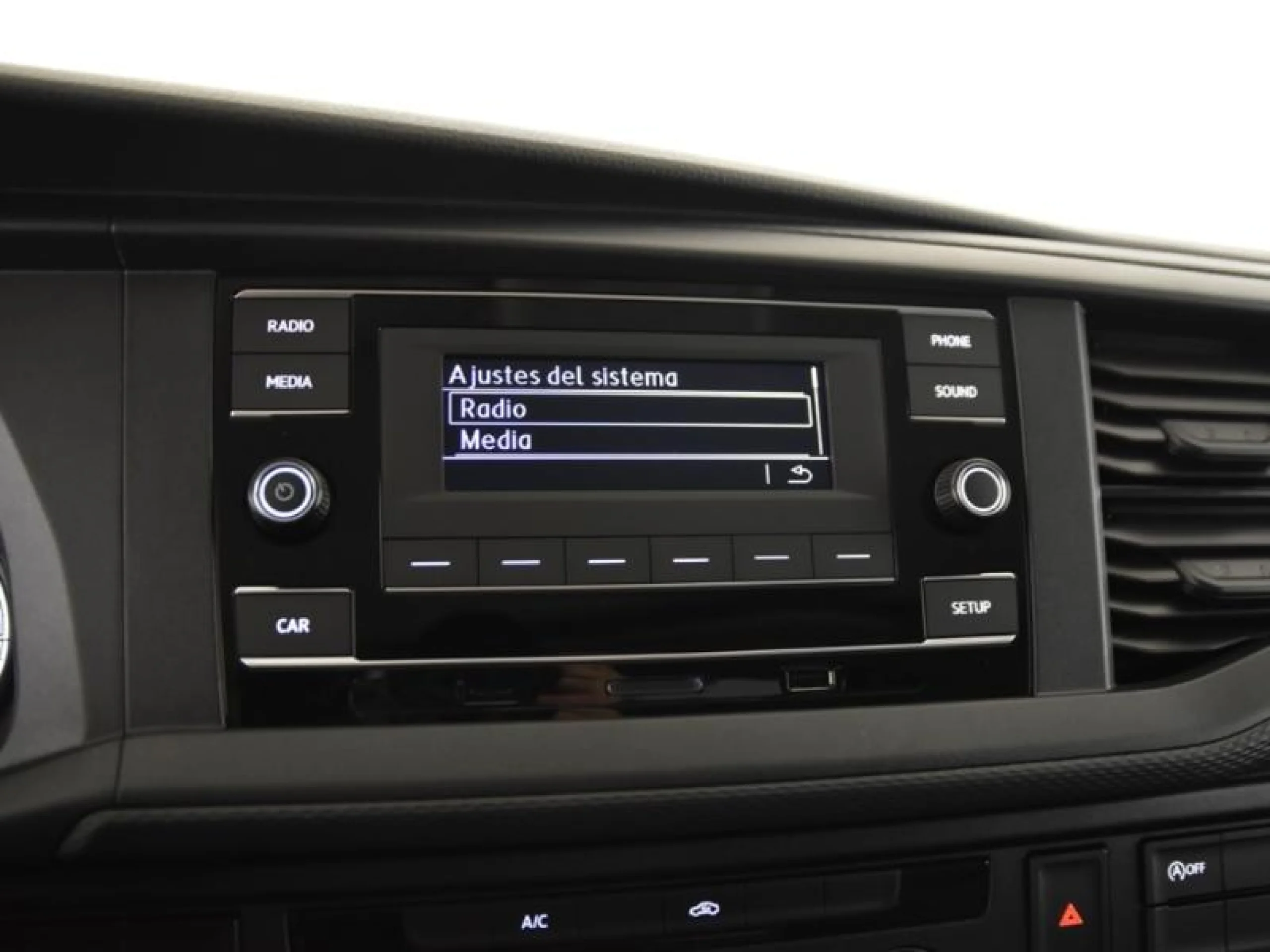 VW COMERCIALES Transporter TRANSPORTER 6.1  FURG N MRW BATALLA CORTA 2.0 TDI 81 KW (110 CV) 5 VEL. 2.800 - Foto 14