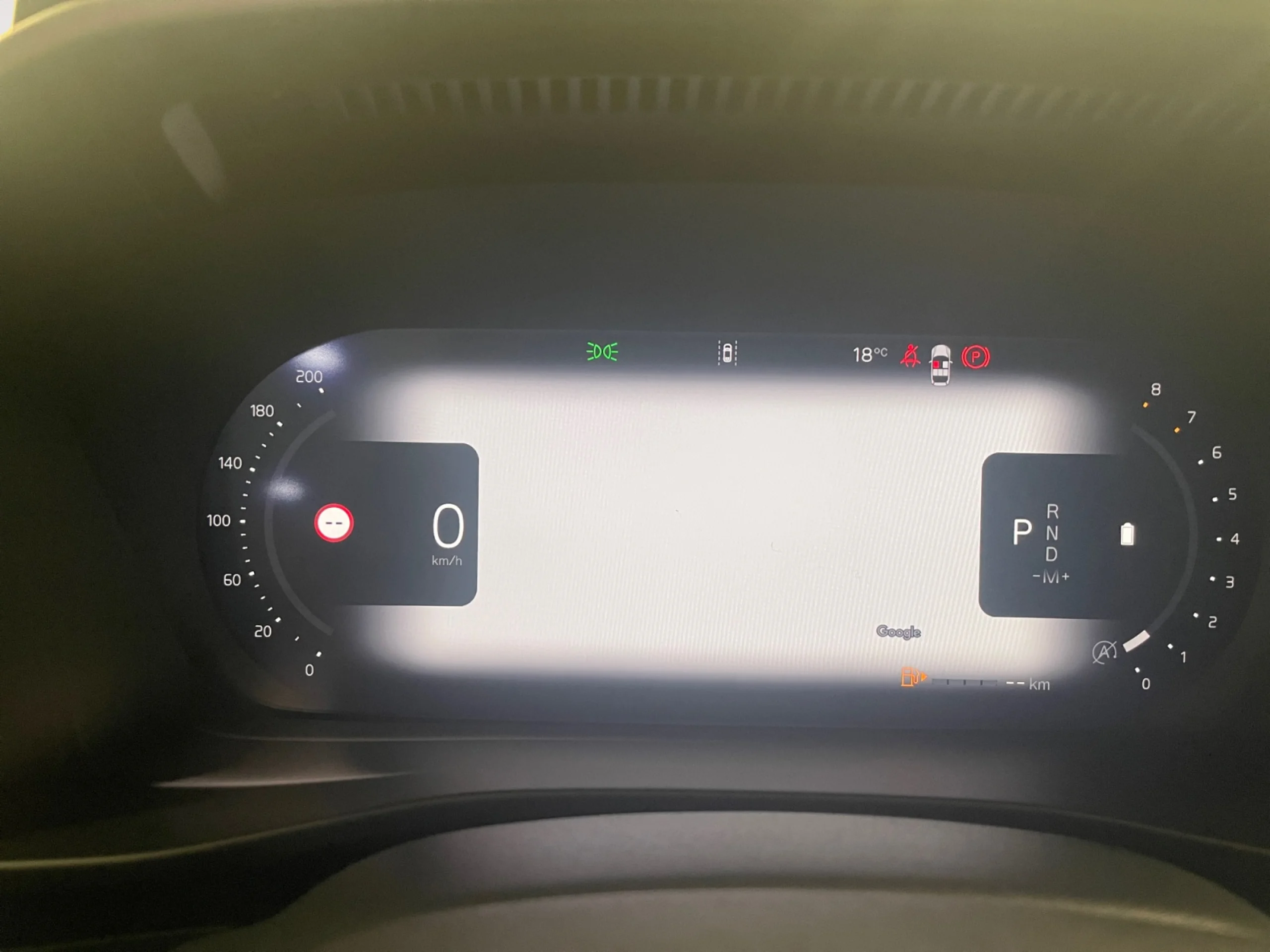 VOLVO XC40 2.0 B3 G BLACK EDITION ULTRA AUTO - Foto 17