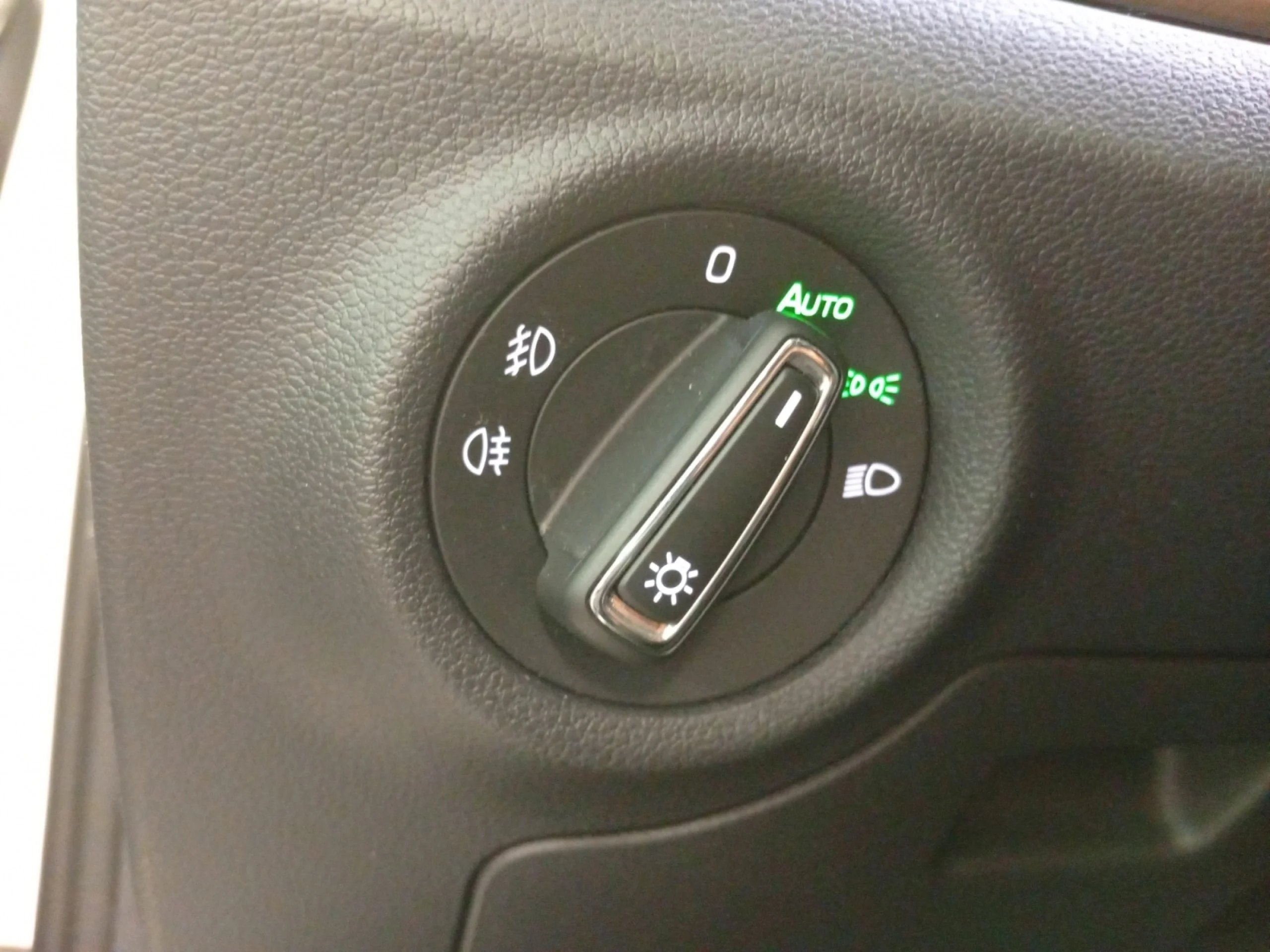 SKODA KAMIQ 1.5 TSI 110KW (150CV) DSG STYLE - Foto 13