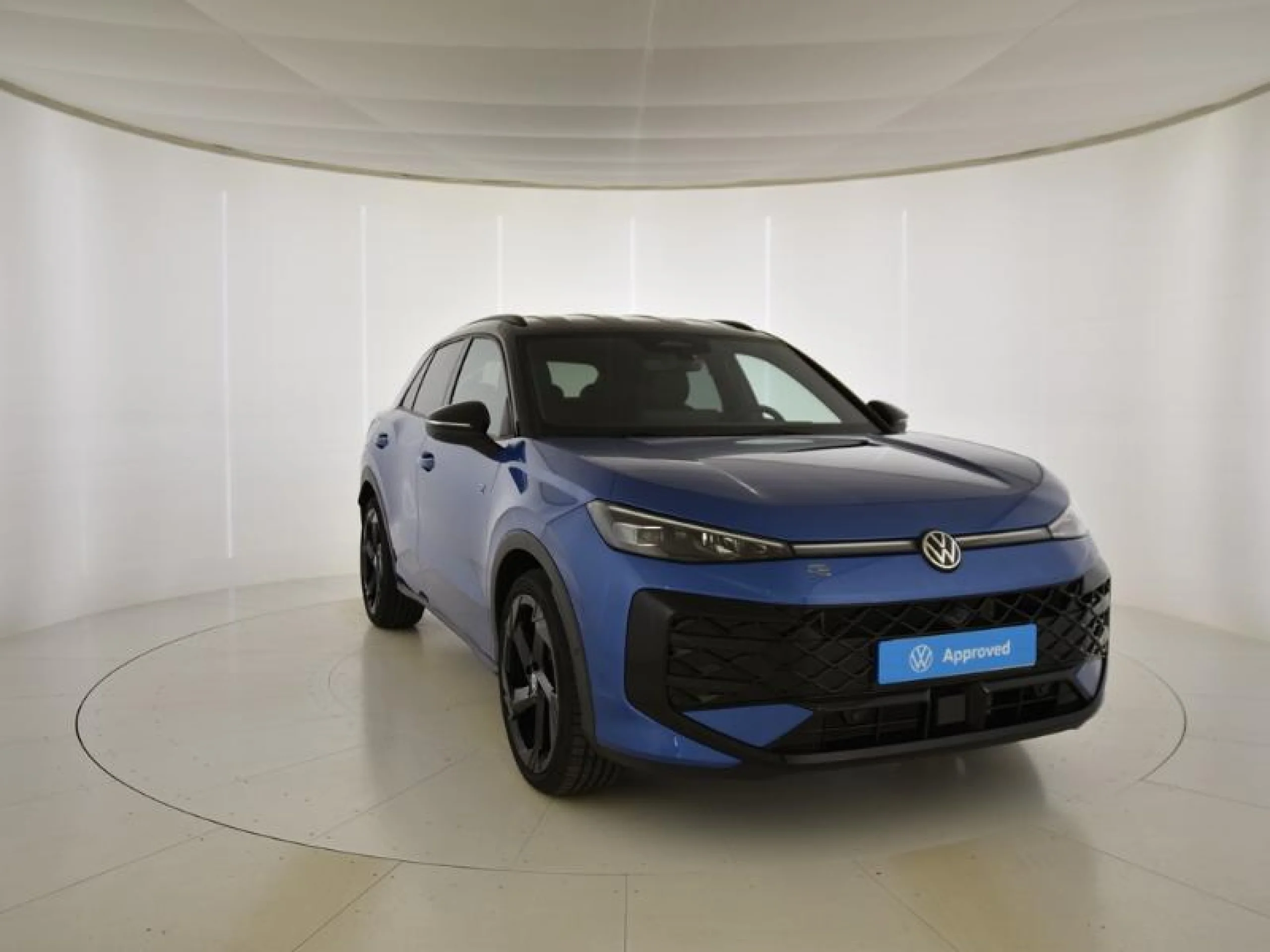 VOLKSWAGEN T ROC T ROC R LINE 1ST EDITION 1.5 ETSI 110 KW (150 CV)  AUTOMÁTICO DSG 7 VEL. - Foto 1