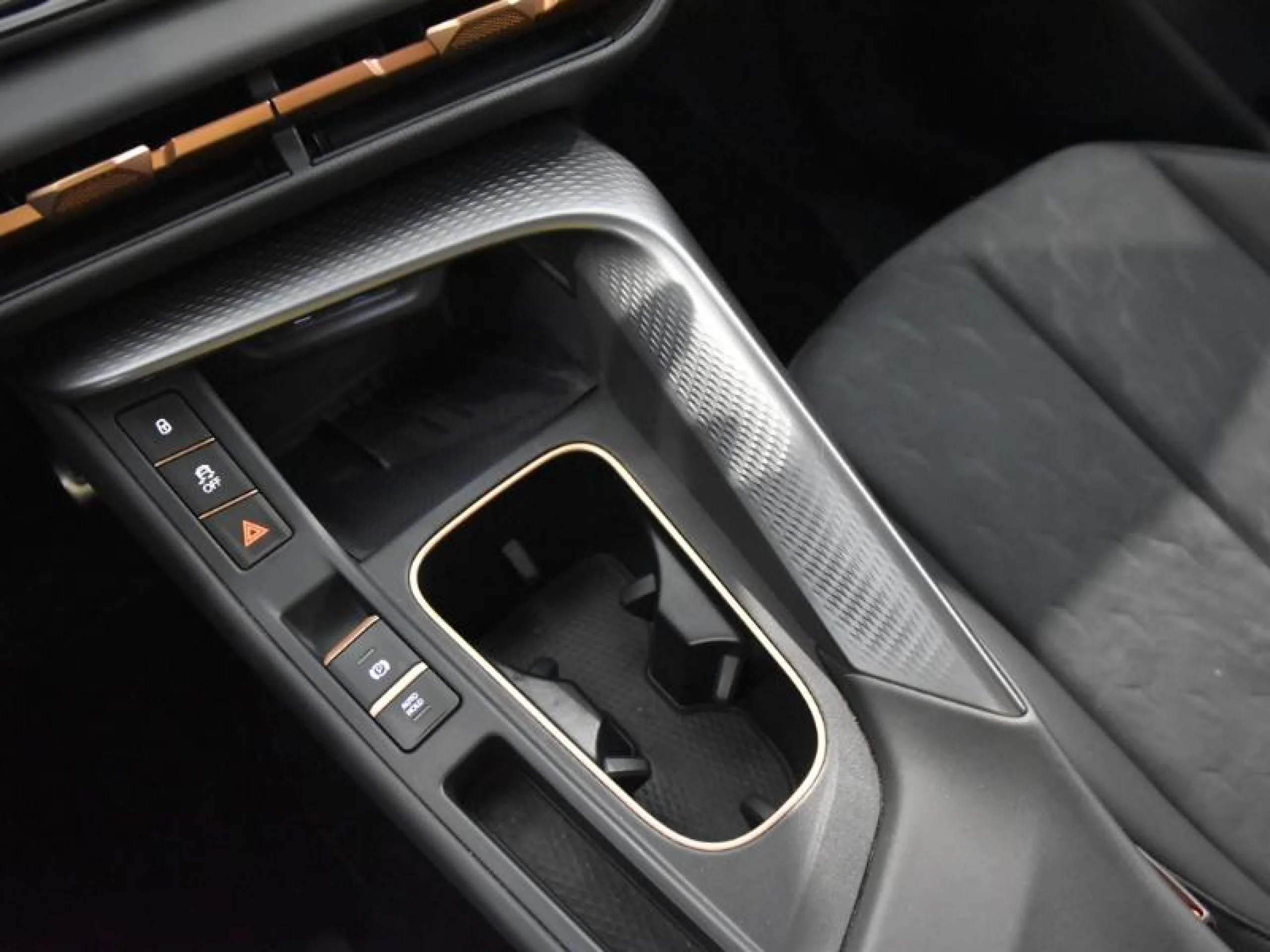 CUPRA TERRAMAR 1.5 TSI E HYBRID 150KW (204 CV) DSG - Foto 13