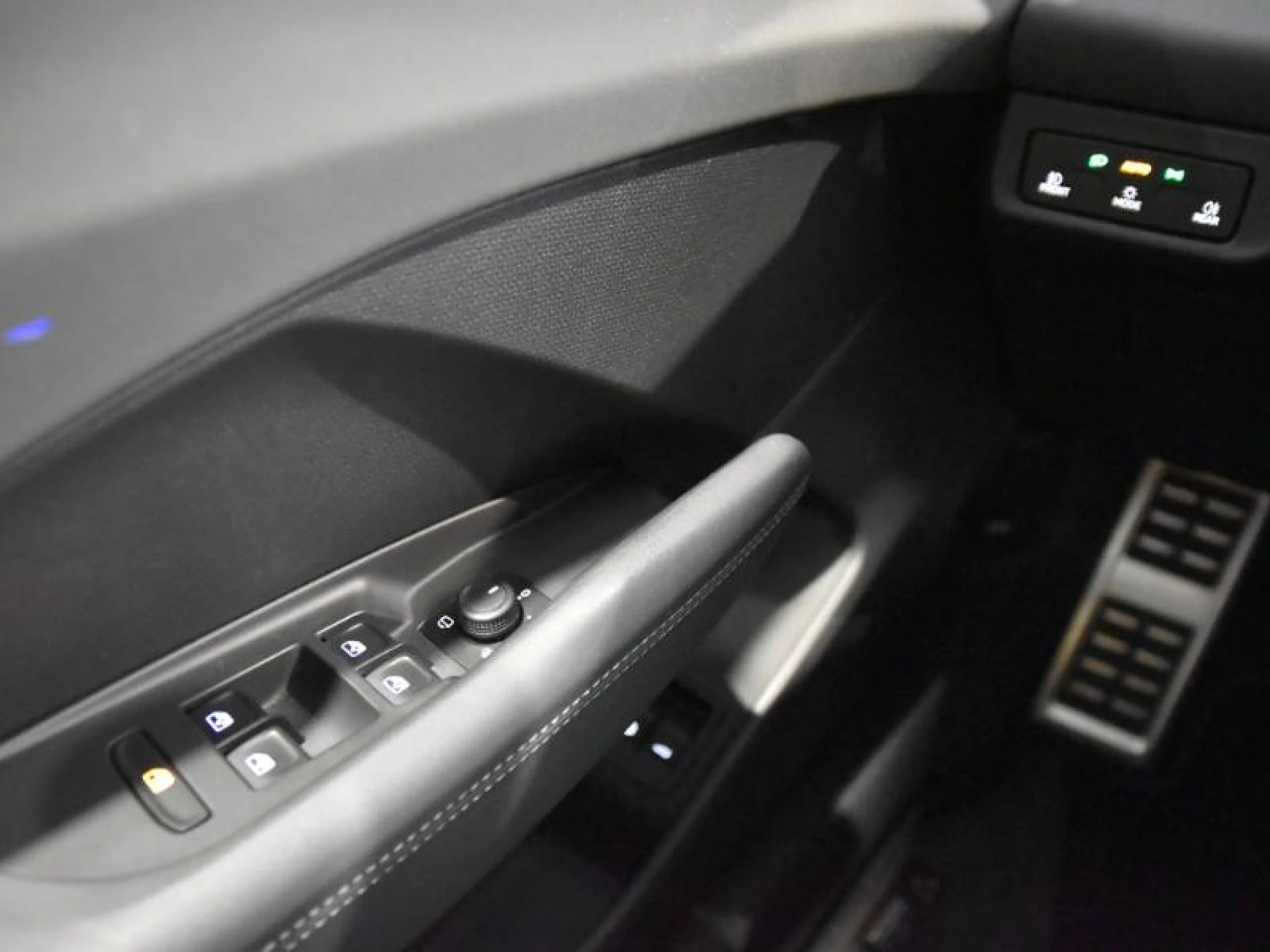 CUPRA TERRAMAR 1.5 TSI E HYBRID 150KW (204 CV) DSG - Foto 18