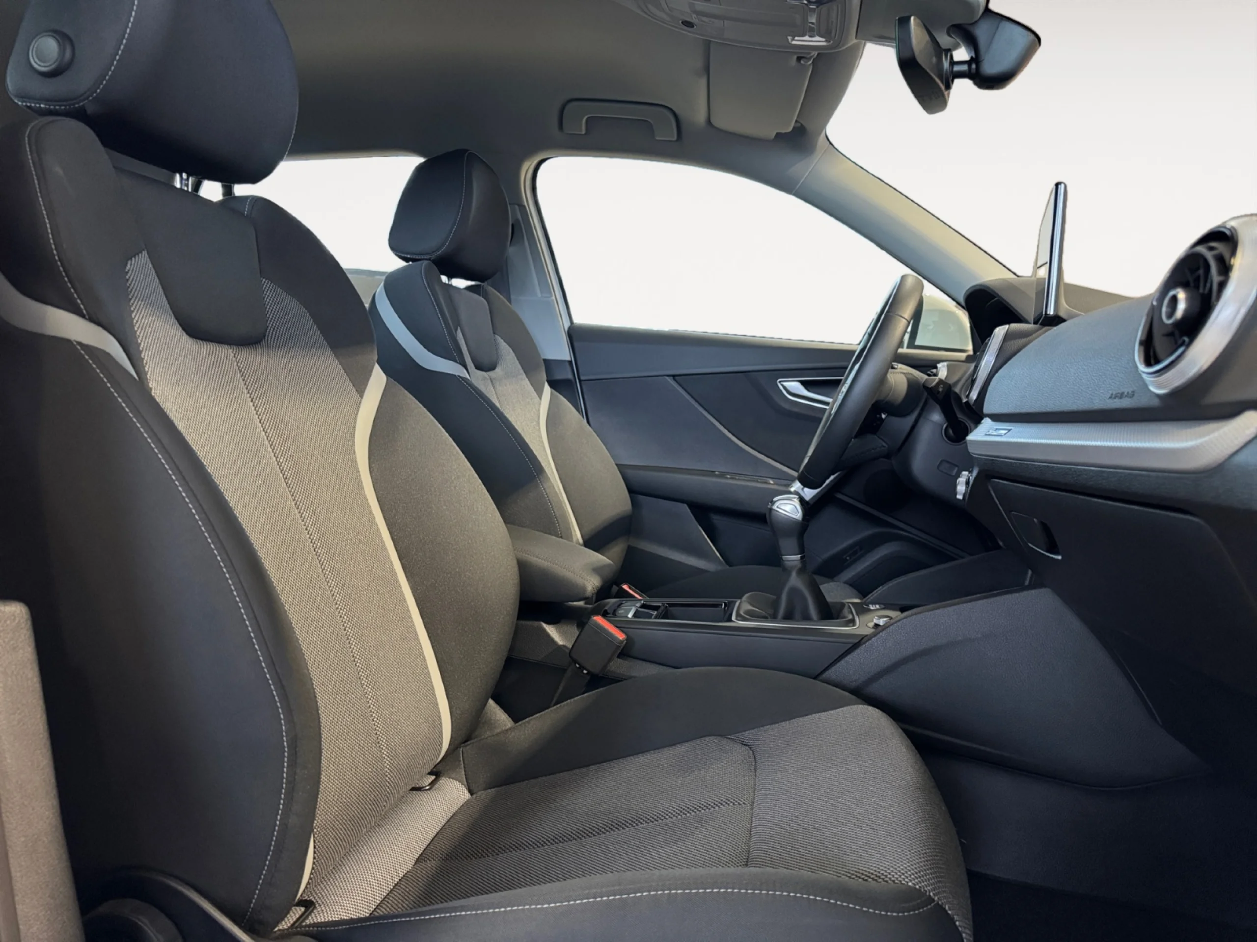 AUDI Q2 S LINE 30 TFSI 85KW (116CV) - Foto 5