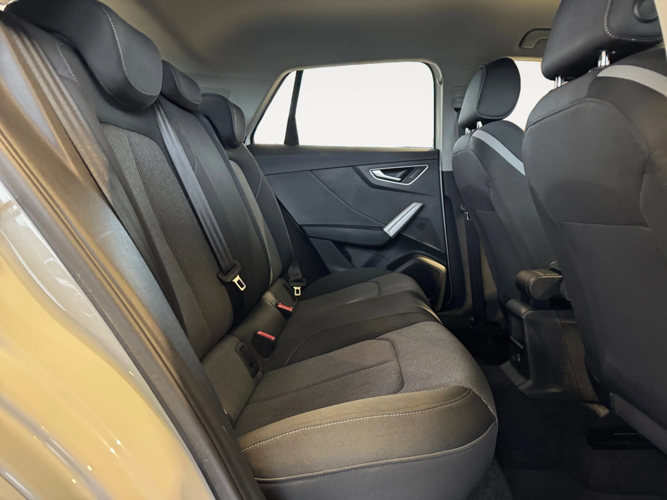 AUDI Q2 S LINE 30 TFSI 85KW (116CV) - Foto 6