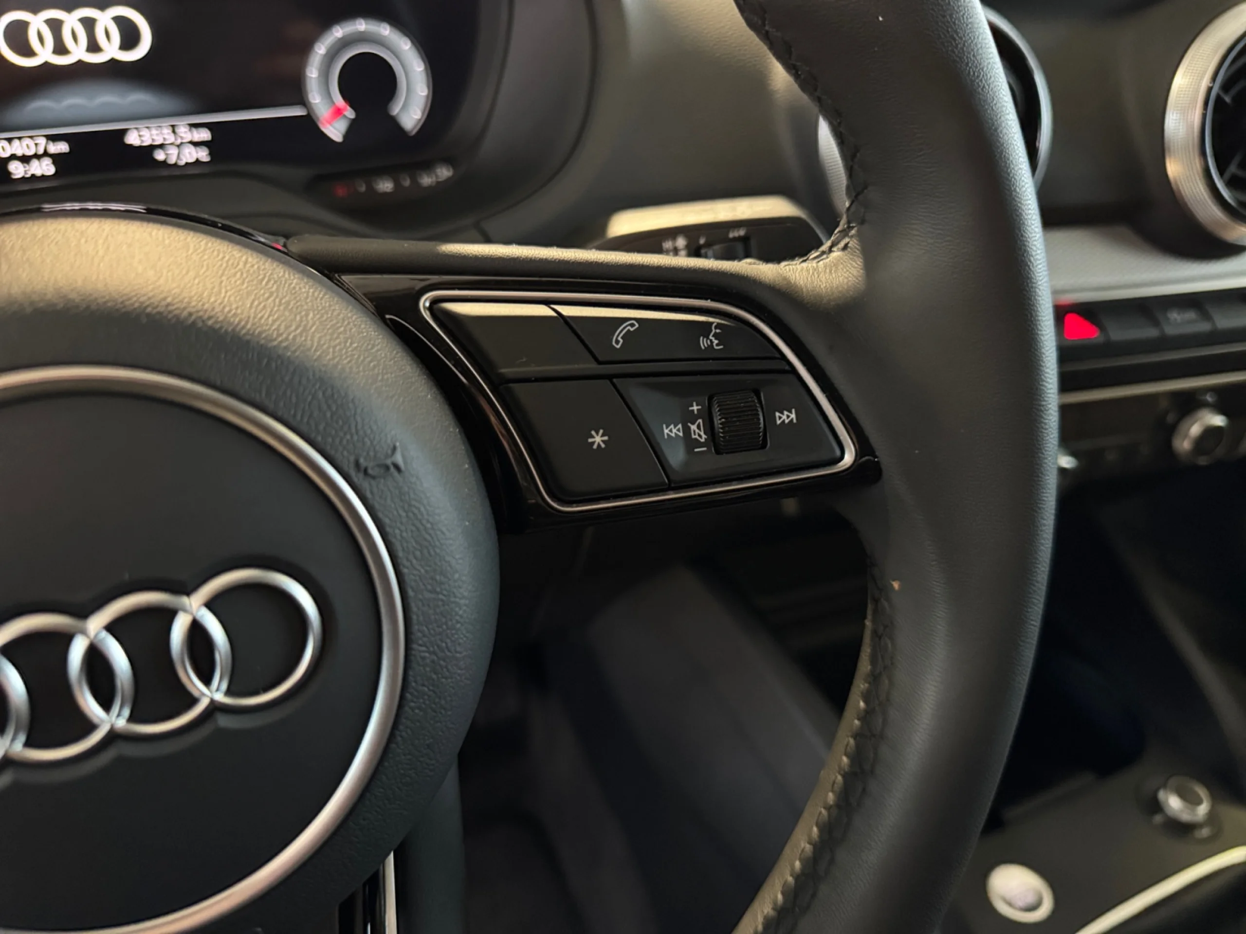 AUDI Q2 S LINE 30 TFSI 85KW (116CV) - Foto 10