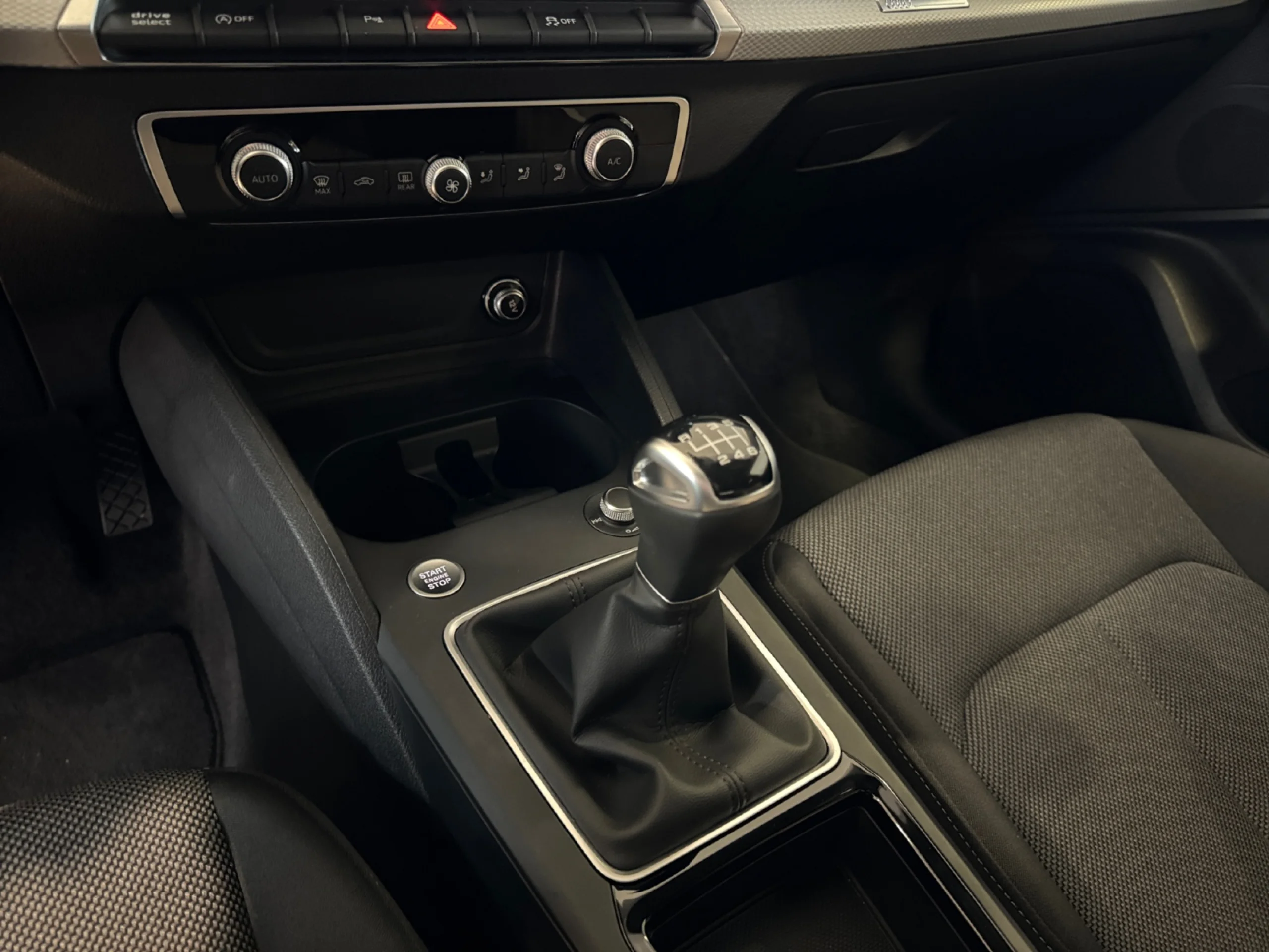 AUDI Q2 S LINE 30 TFSI 85KW (116CV) - Foto 14