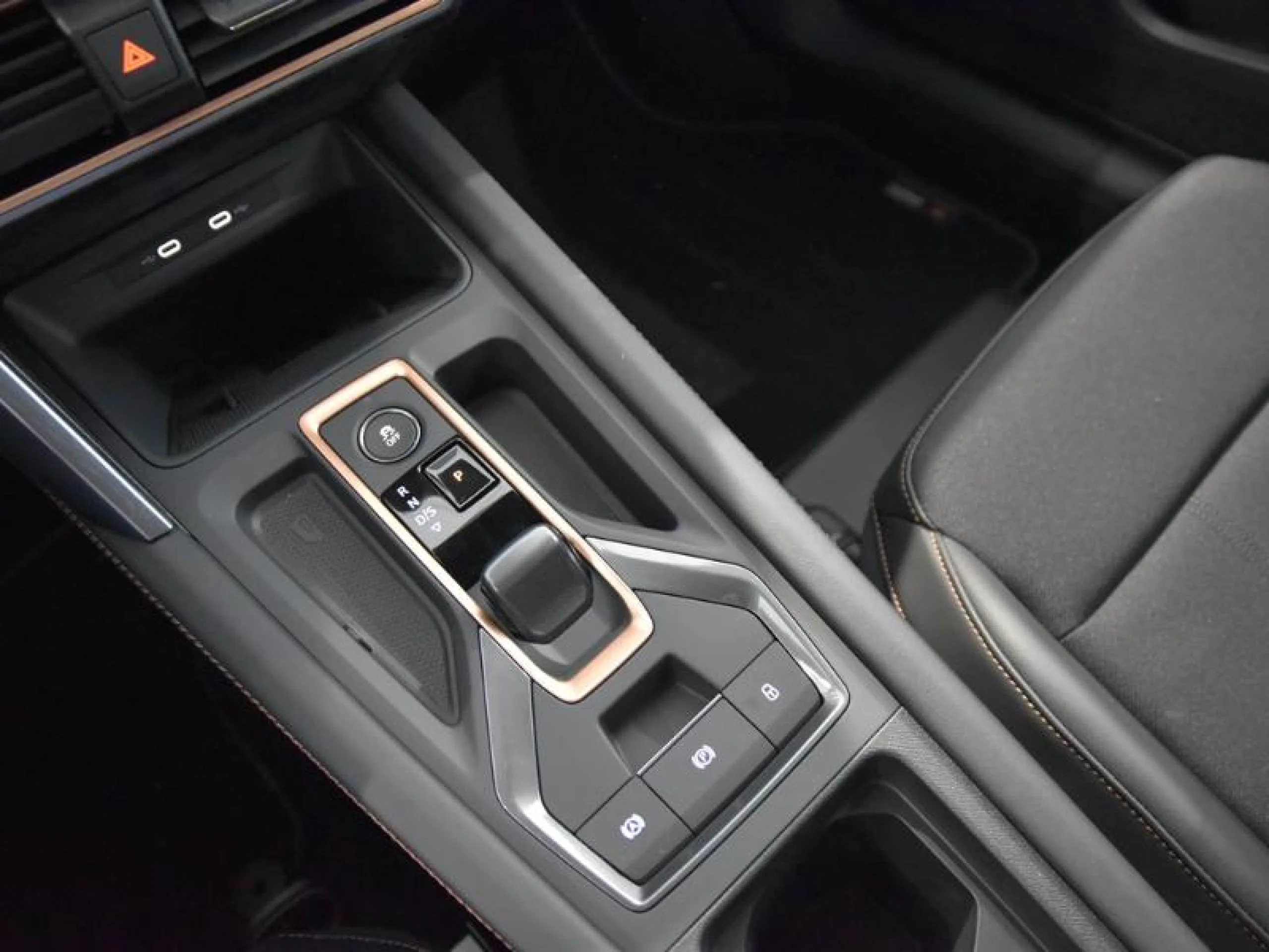 CUPRA LEON 1.5 ETSI 110KW (150CV) DSG - Foto 10