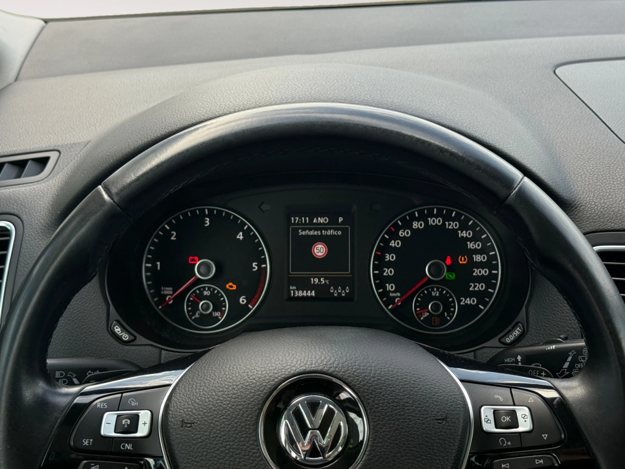 VOLKSWAGEN SHARAN 1 MILLION 2.0 TDI 130KW (177CV) DSG - Foto 10