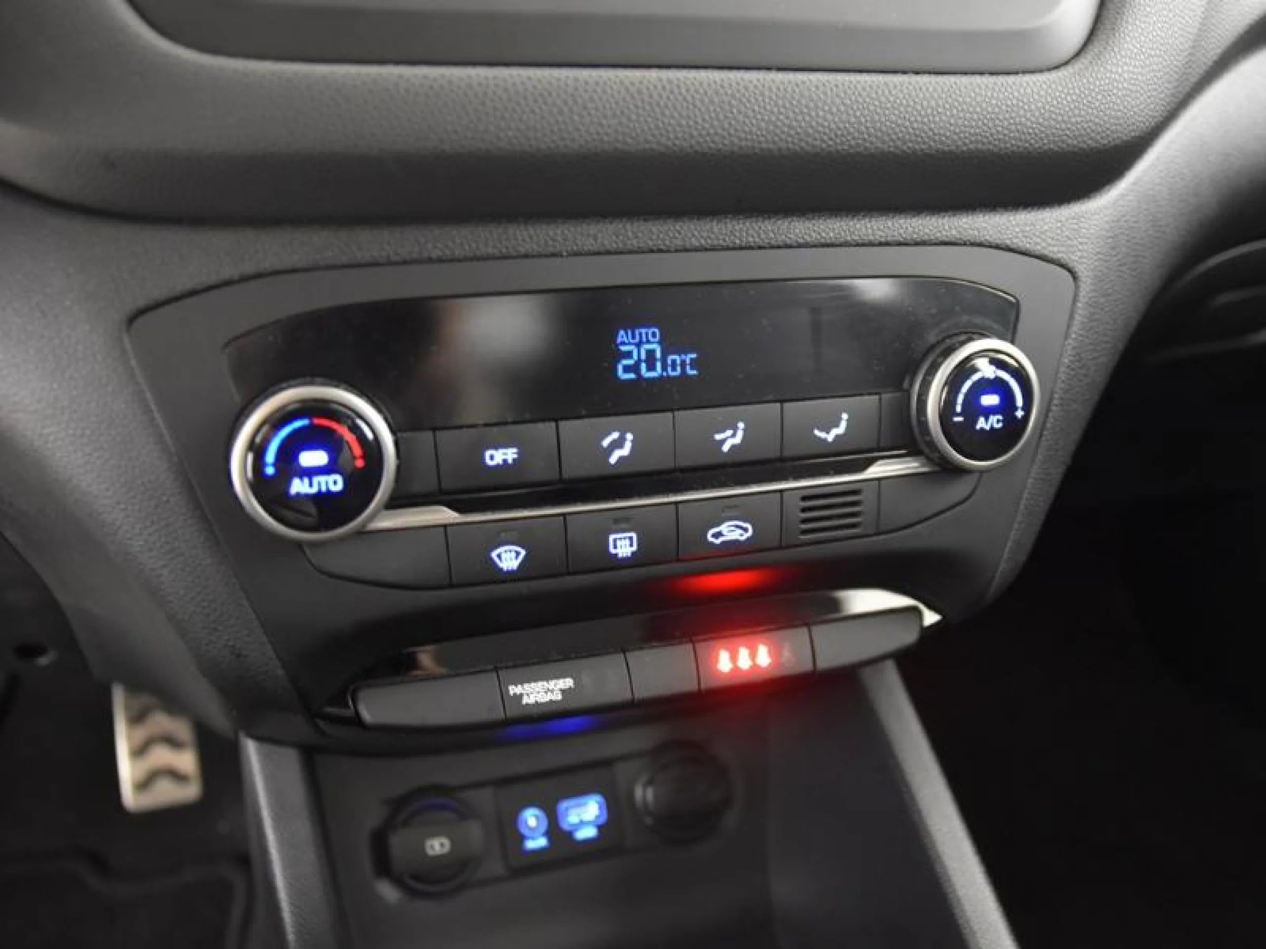 HYUNDAI I20 ACTIVE 1.0 TGDI 74KW (100CV) TECNO 2C - Foto 11