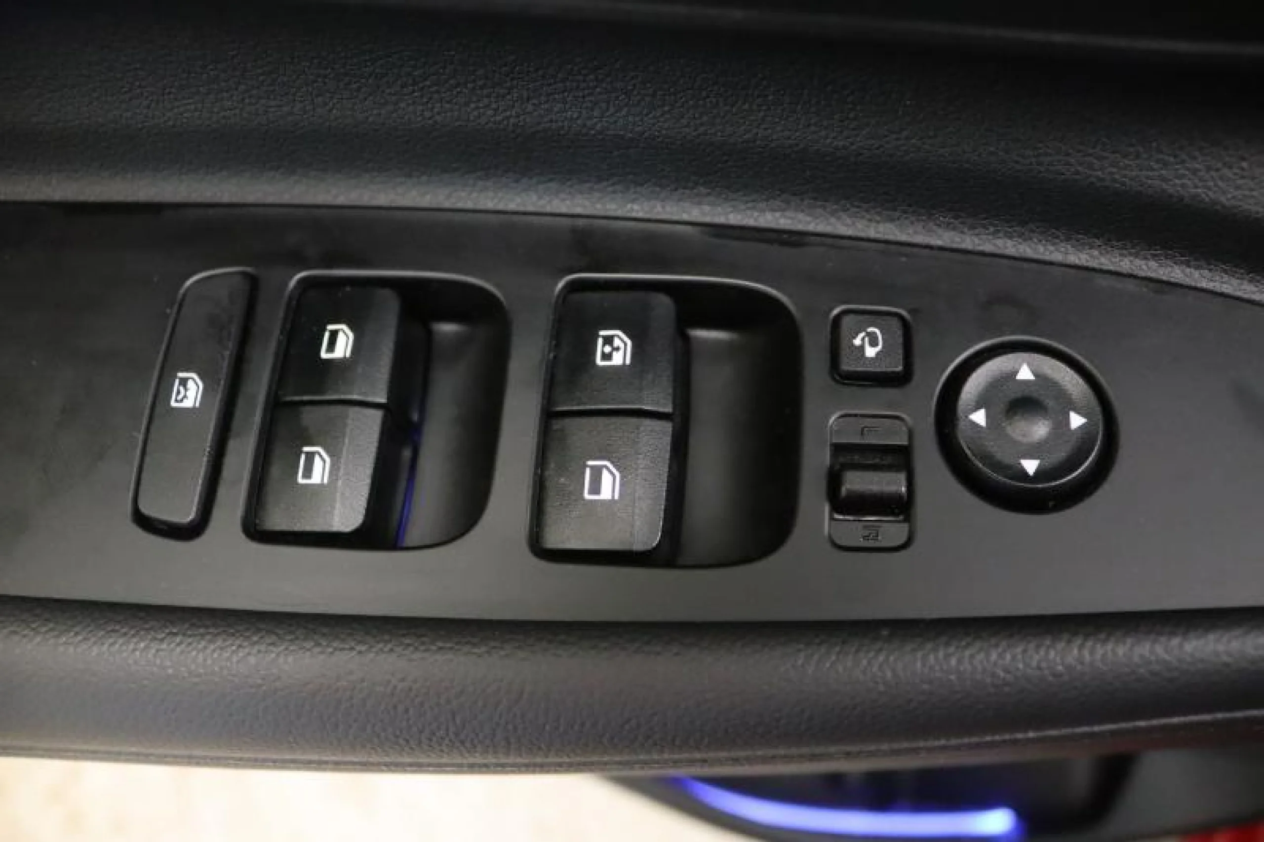 HYUNDAI I20 1.0 TGDI KLASS - Foto 13