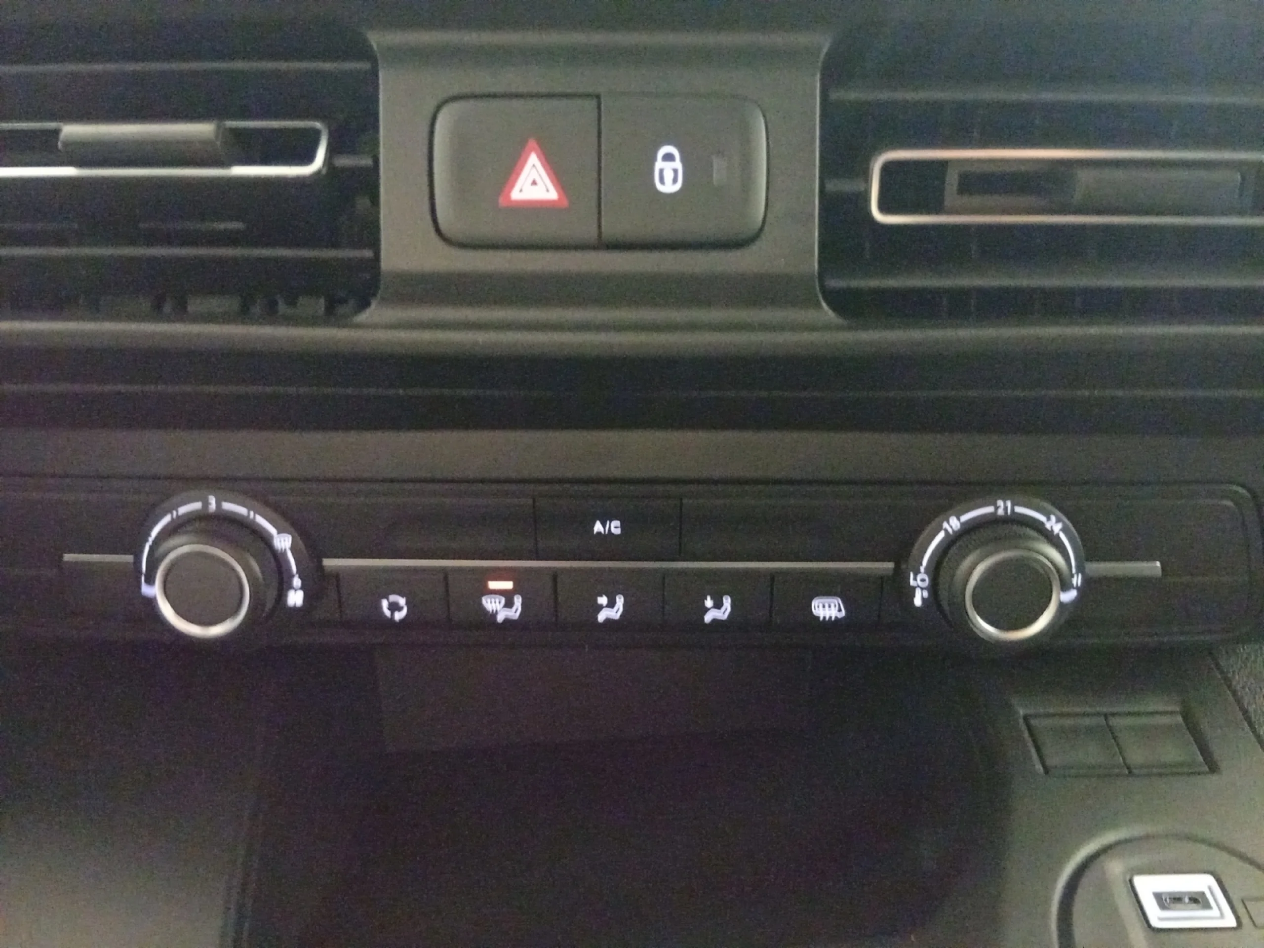 CITROEN COMERCIALES BERLINGO BERLINGO VAN TALLA M BLUEHDI 100 S&S - Foto 14