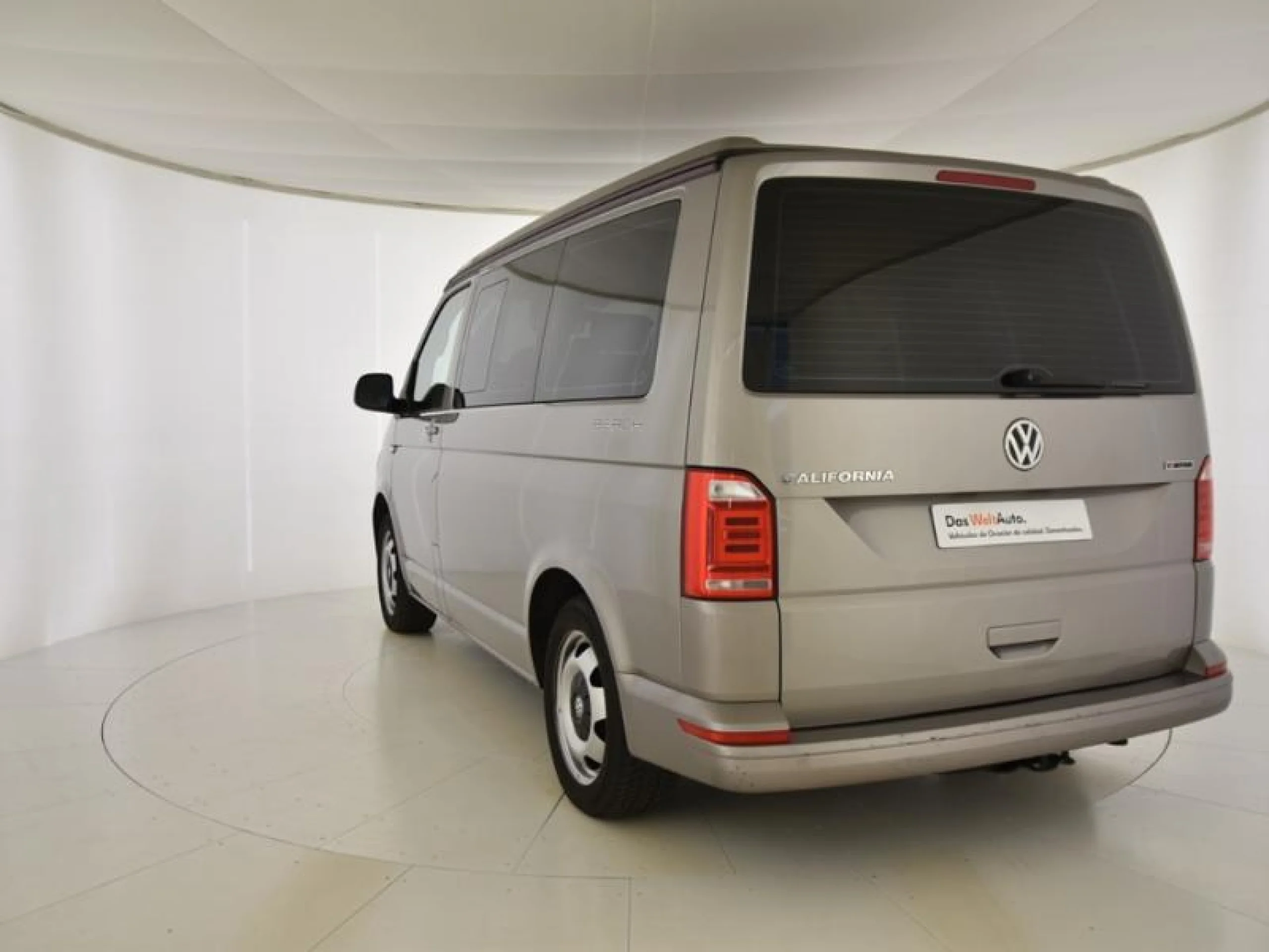 VOLKSWAGEN CALIFORNIA BEACH 2.0 TDI 110KW (150CV) BMT DSG 4MOT - Foto 2