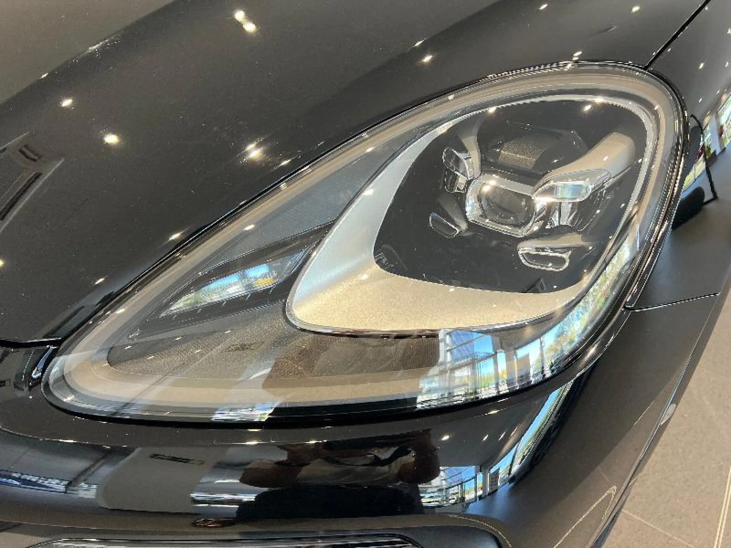 PORSCHE CAYENNE E HYBRID - Foto 10