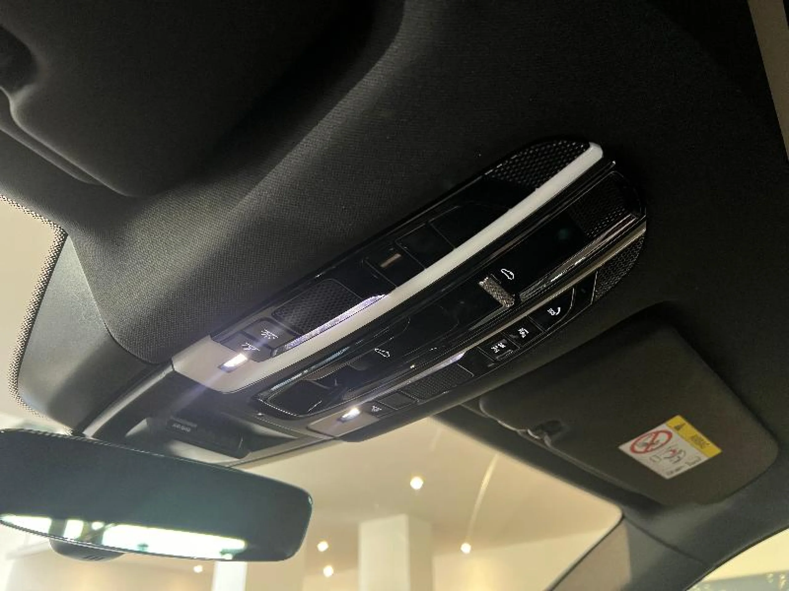 PORSCHE CAYENNE E HYBRID - Foto 31