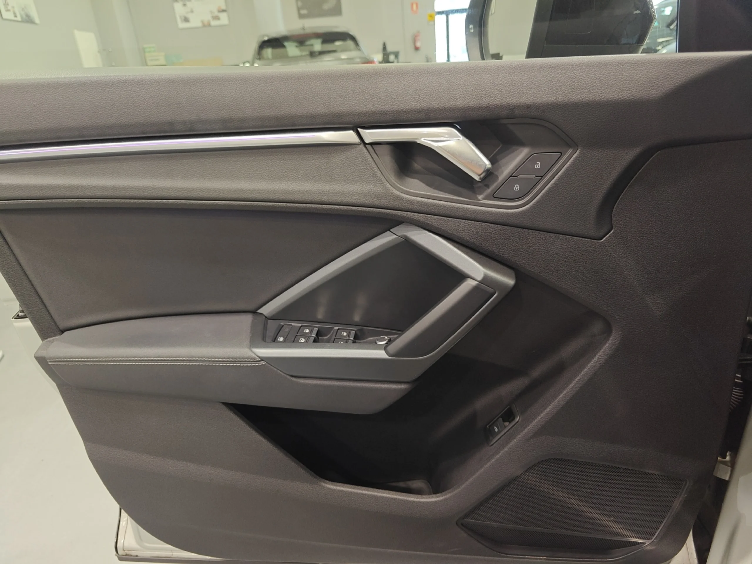 AUDI Q3 SPORTBACK BLACK LINE 35 TDI 110KW (150CV) S TRONIC - Foto 13