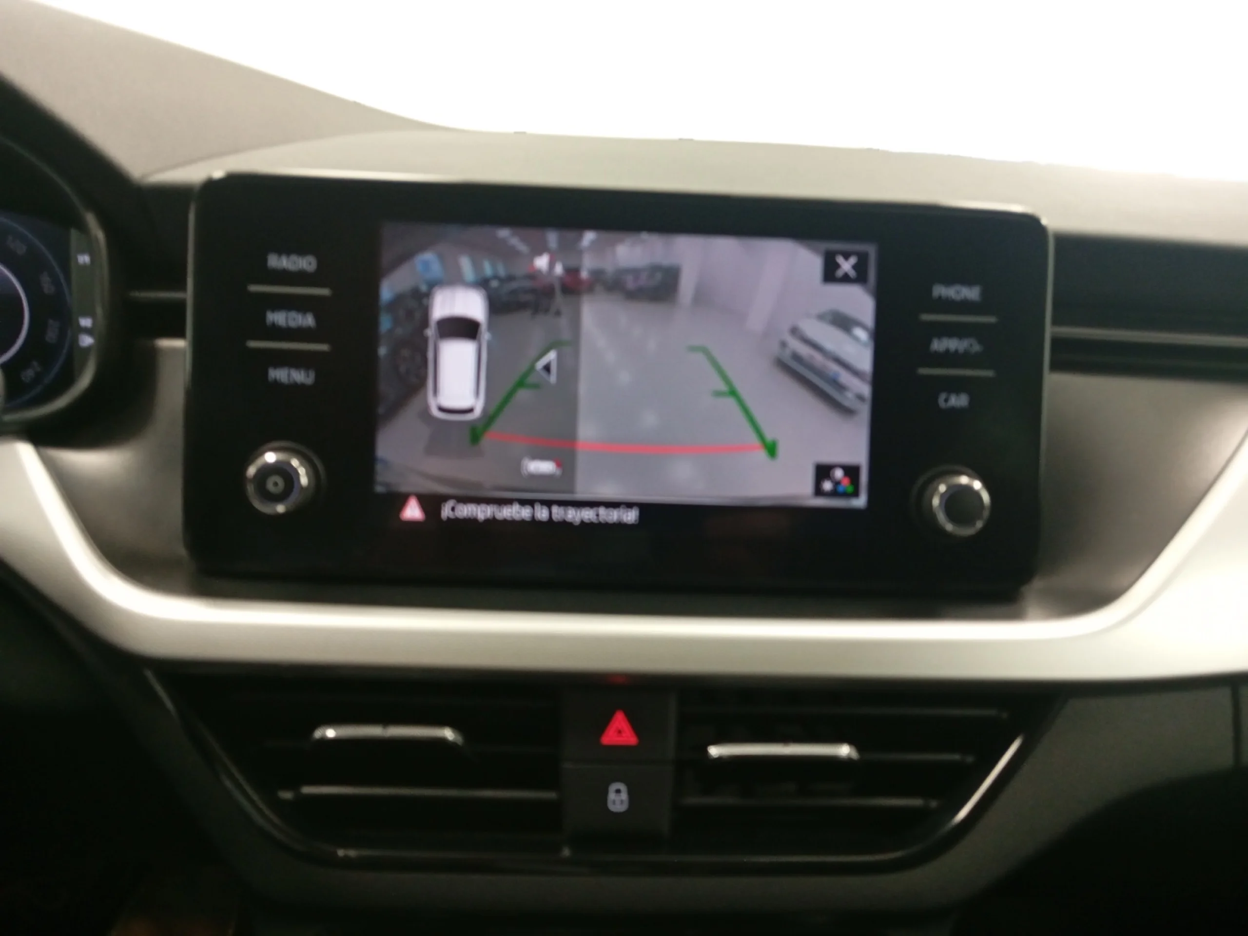 SKODA KAMIQ 1.0 TSI 81KW (110CV) AMBITION - Foto 9