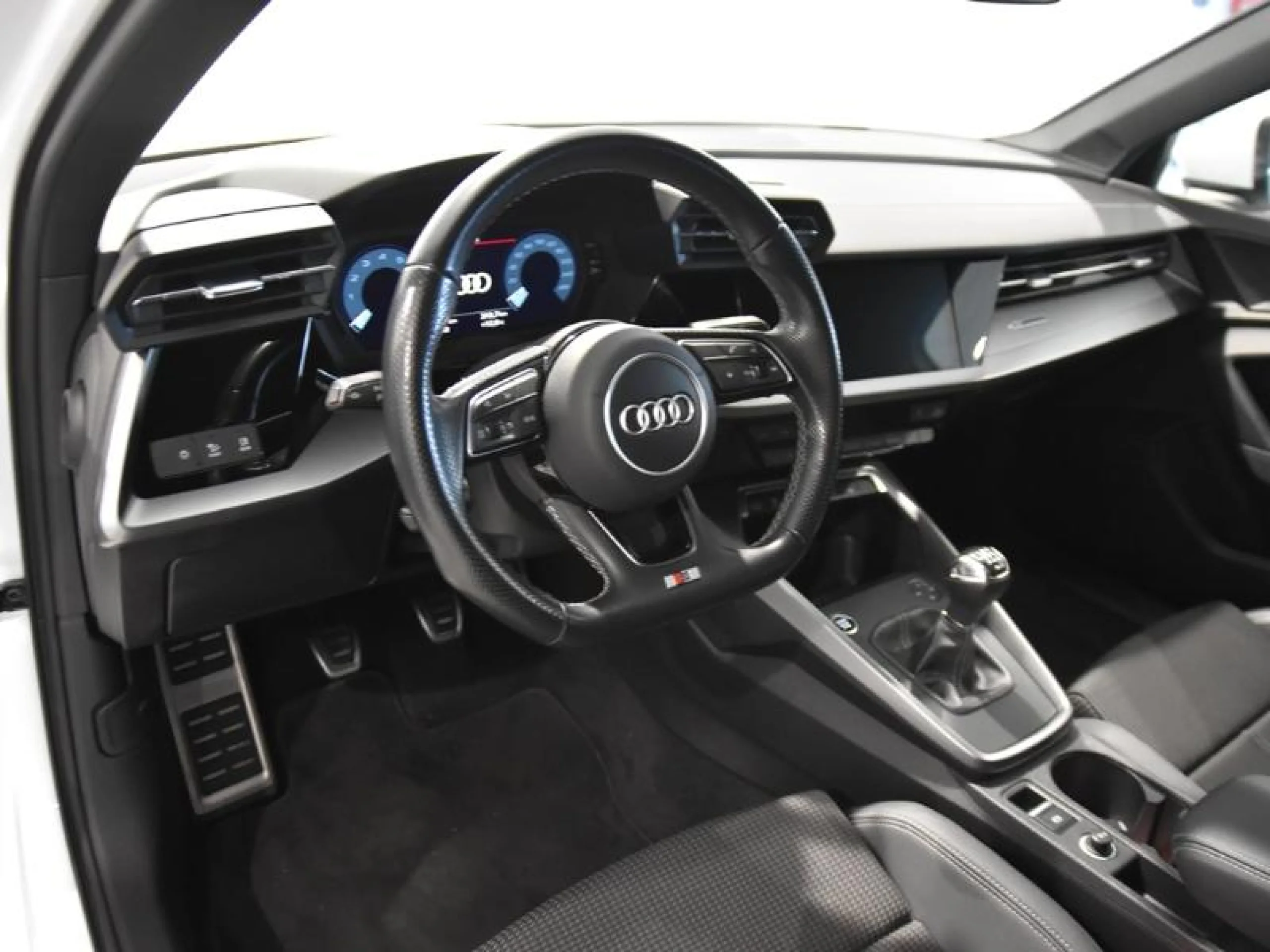 AUDI A3 SPORTBACK S LINE 35 TFSI 110KW (150CV) - Foto 9