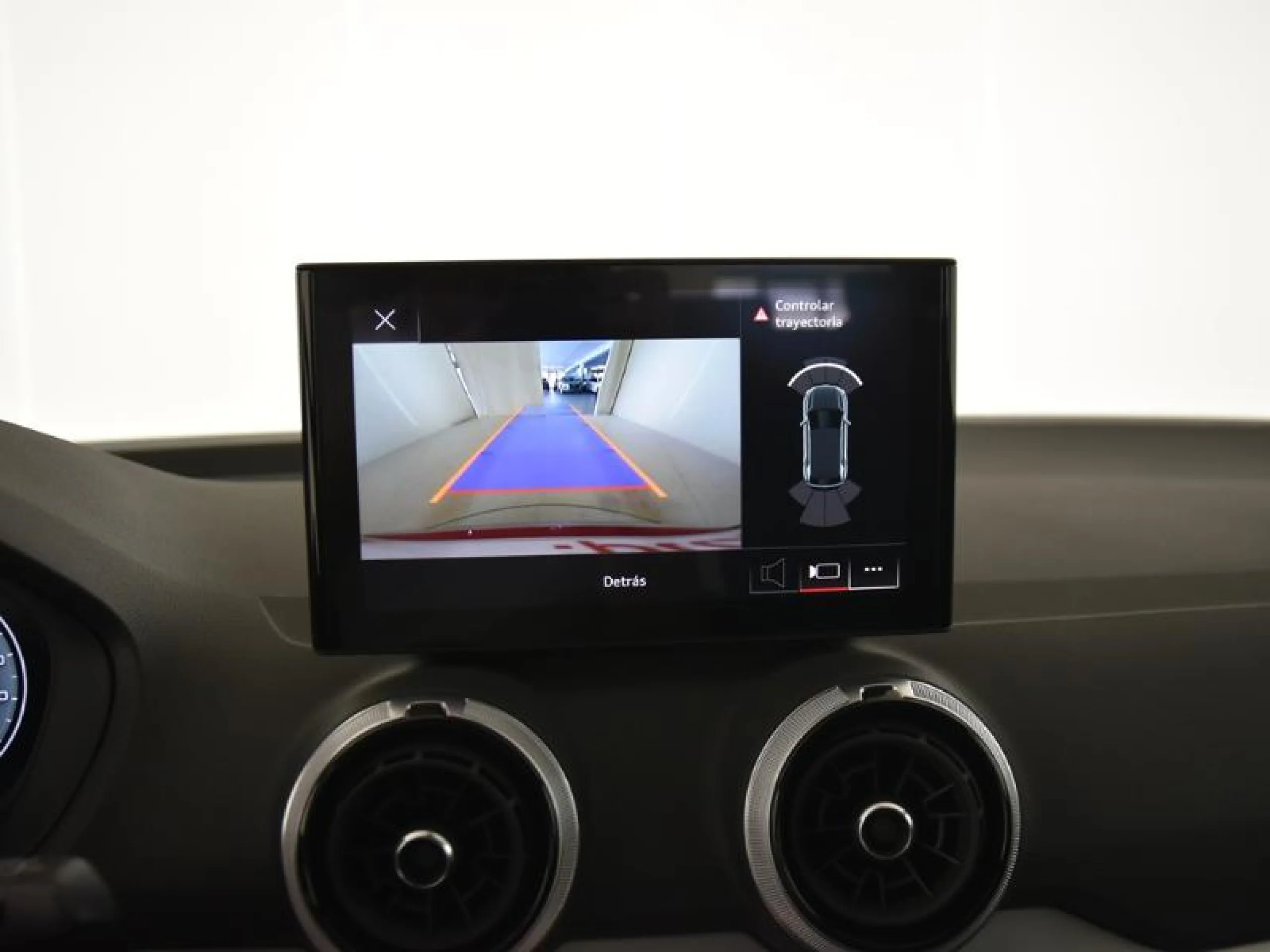 AUDI Q2 ADRENALIN 35 TDI 110KW (150CV) S TRONIC - Foto 14