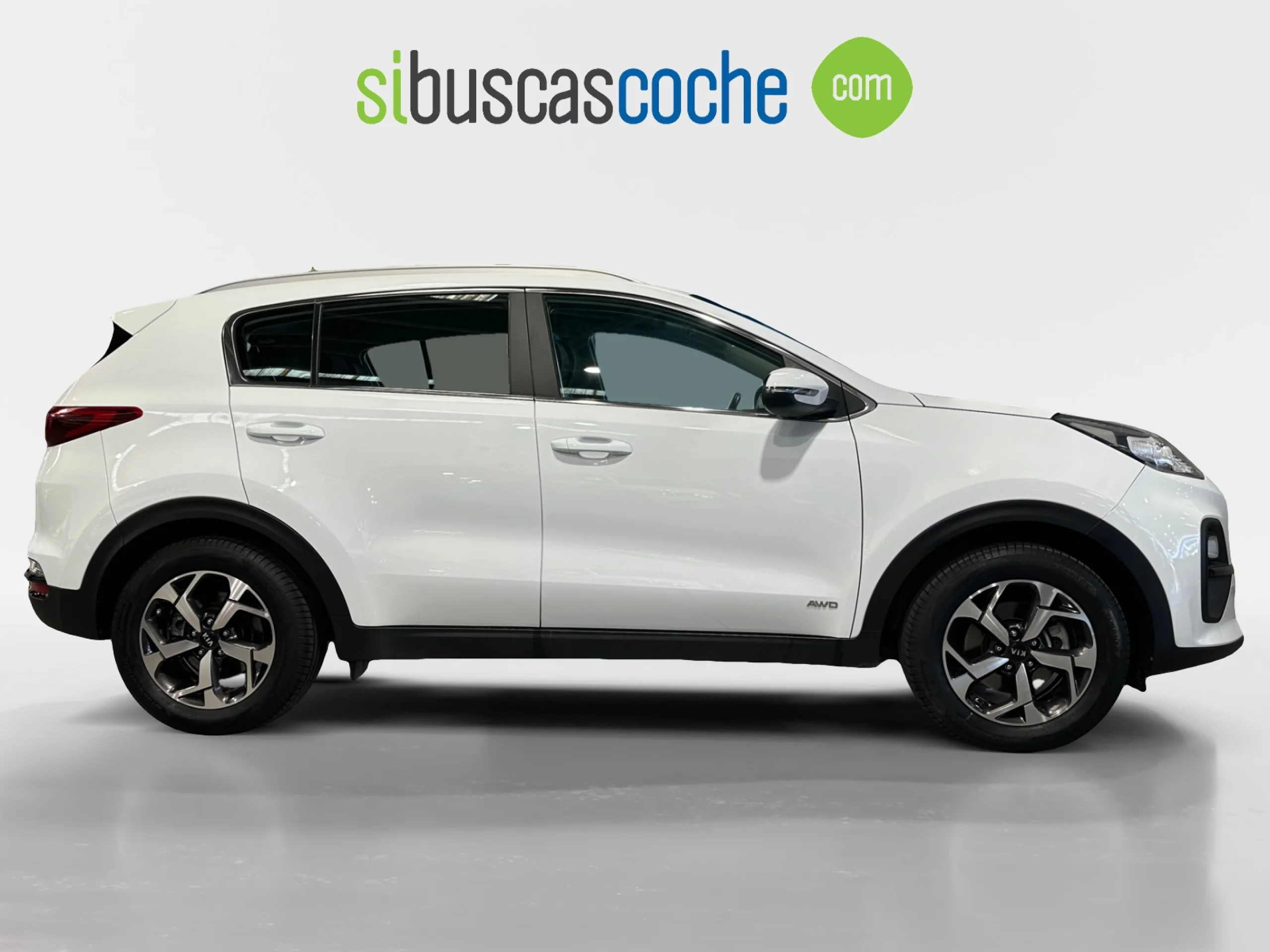 KIA SPORTAGE 1.6 MHEV BUSINESS 100KW (136CV) 4X4 - Foto 3