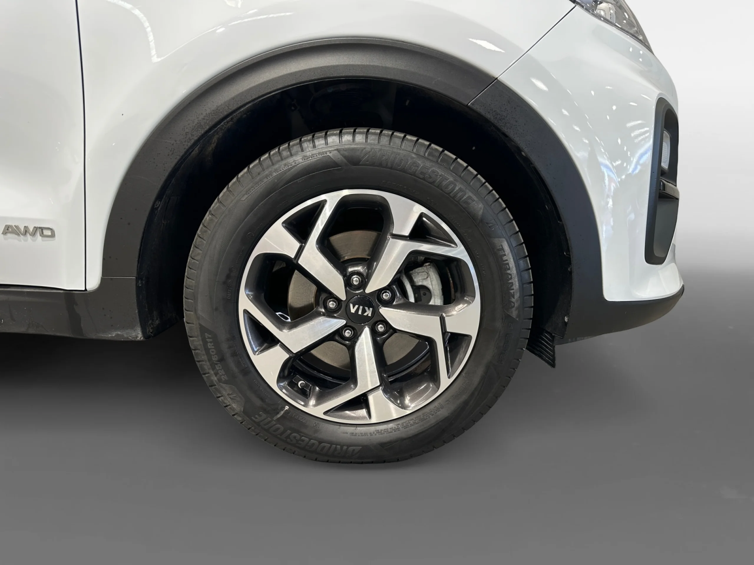 KIA SPORTAGE 1.6 MHEV BUSINESS 100KW (136CV) 4X4 - Foto 8