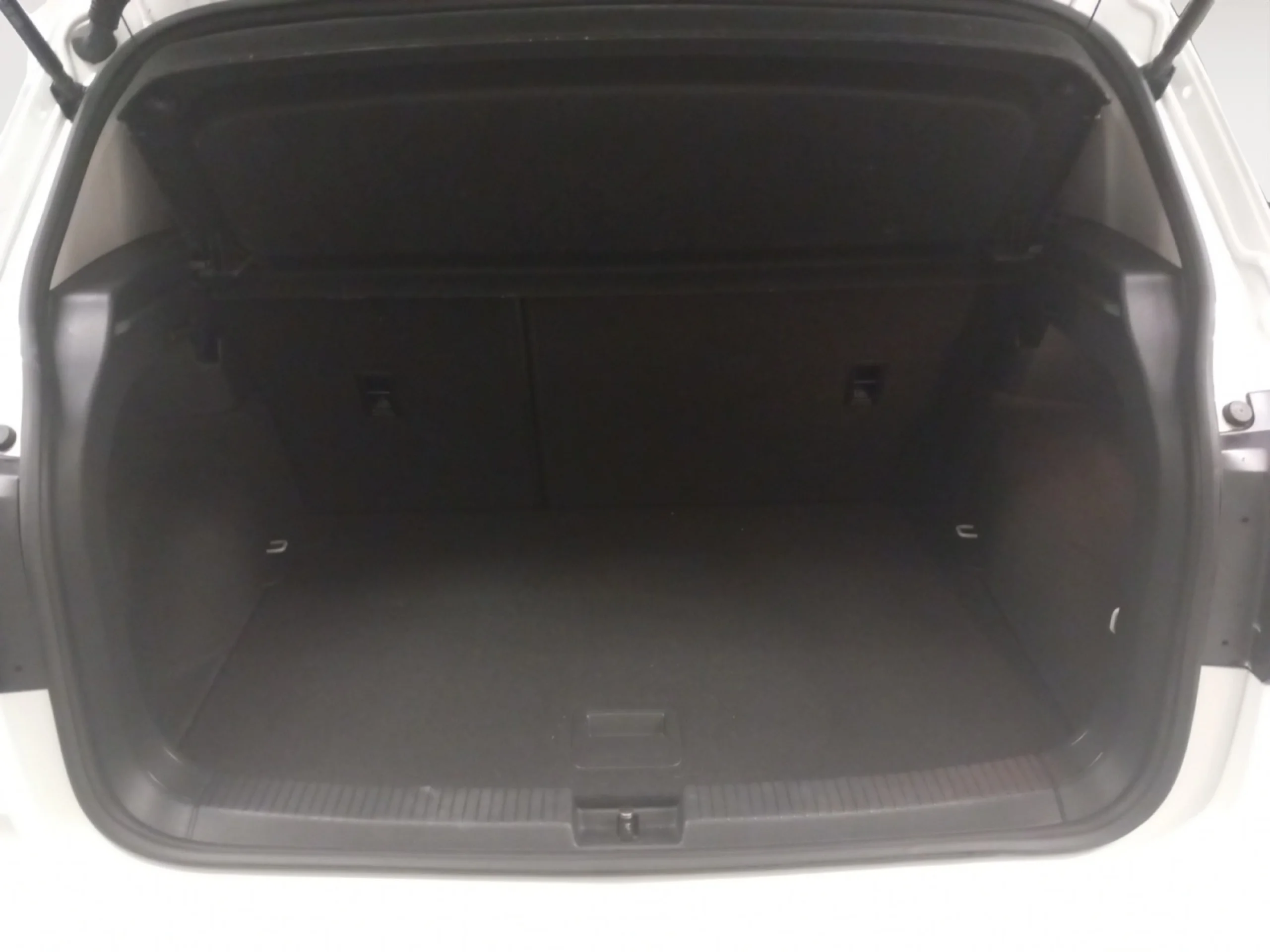 VOLKSWAGEN T CROSS ADVANCE 1.0 TSI 81KW (110CV) - Foto 7