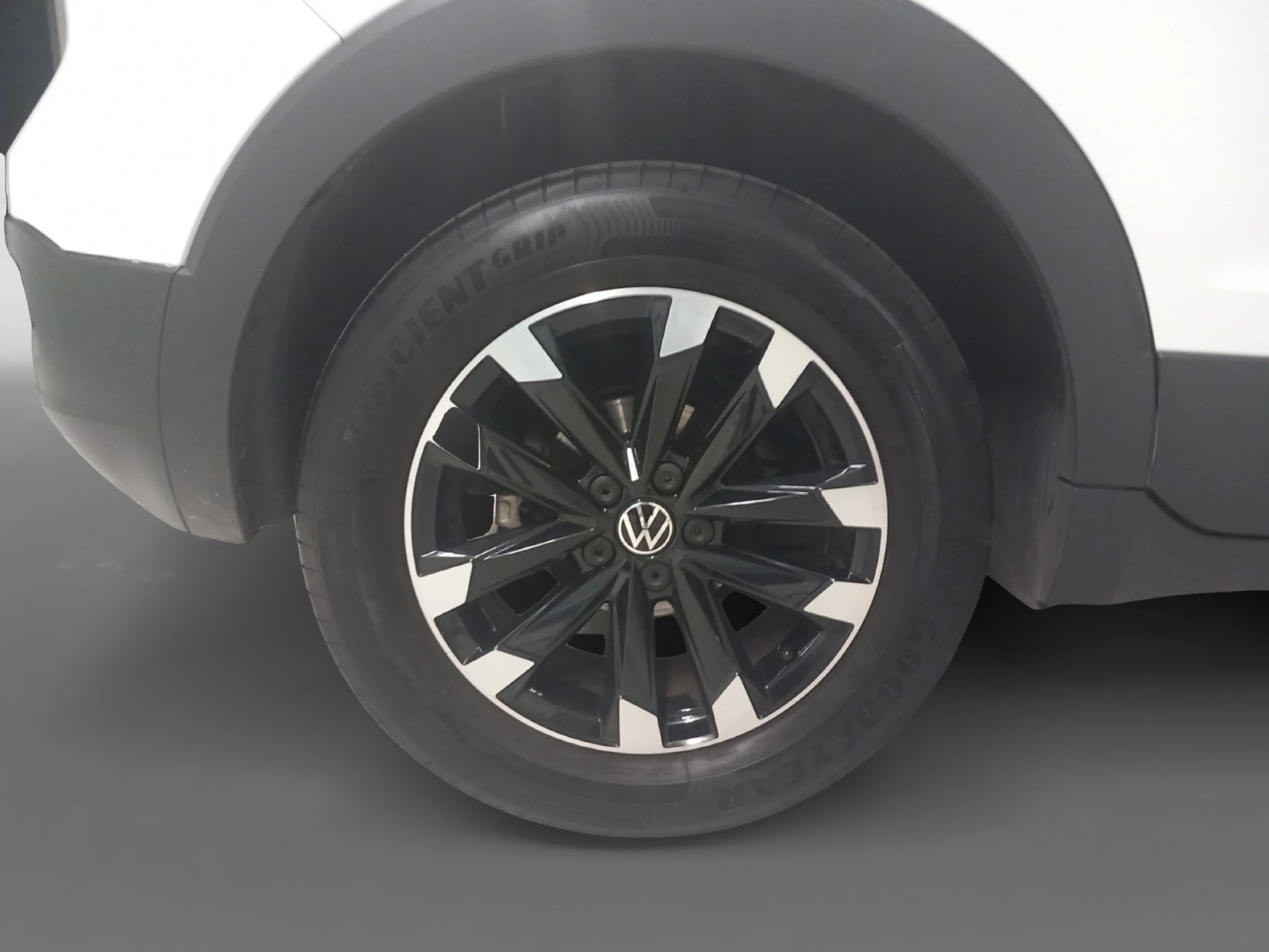 VOLKSWAGEN T CROSS ADVANCE 1.0 TSI 81KW (110CV) - Foto 8