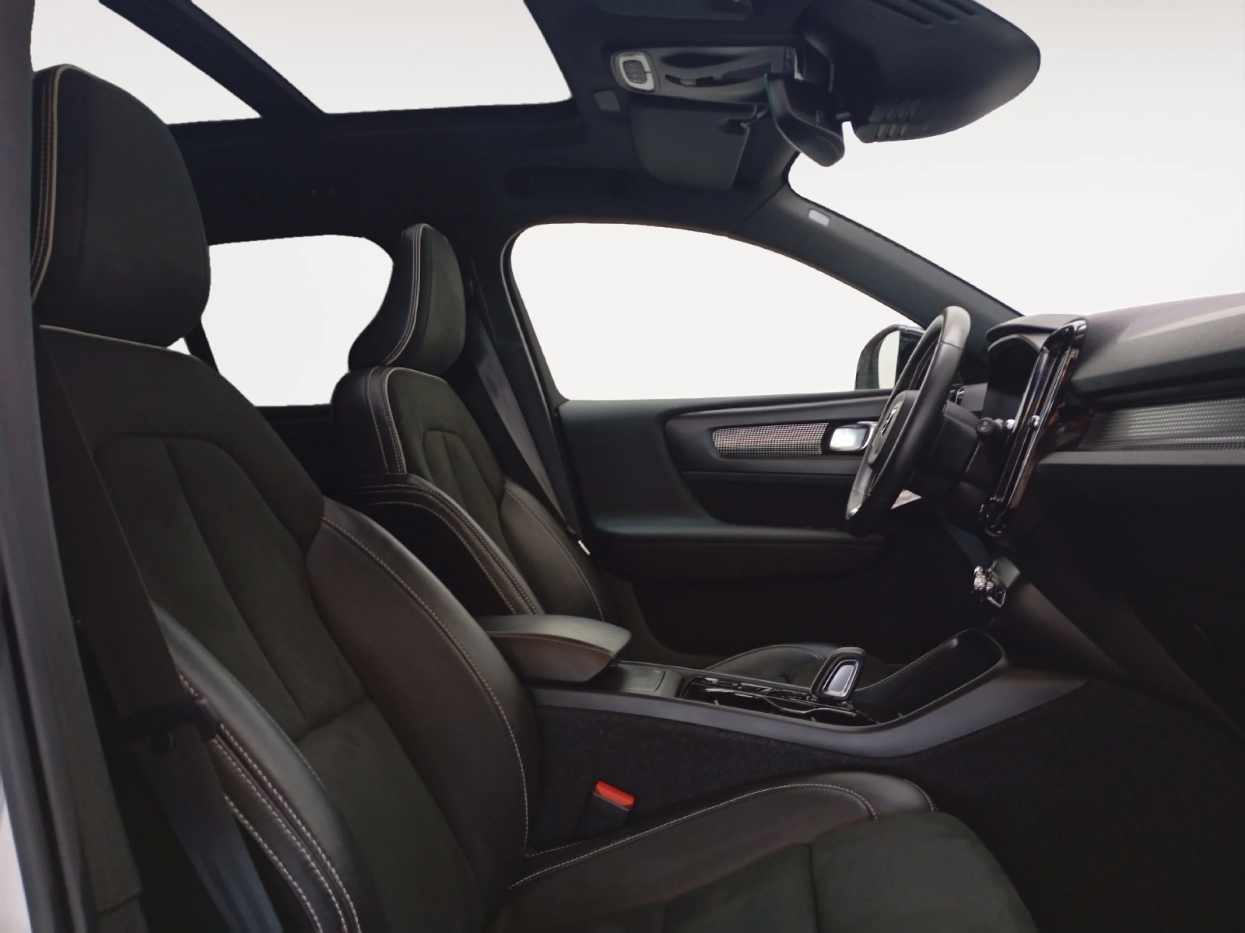 VOLVO XC40 2.0 D3 R DESIGN AUTO - Foto 5