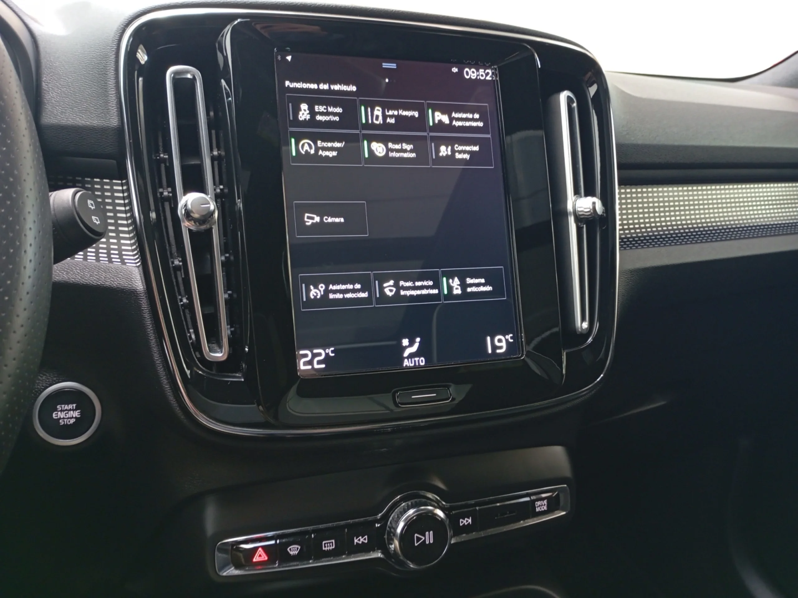 VOLVO XC40 2.0 D3 R DESIGN AUTO - Foto 9