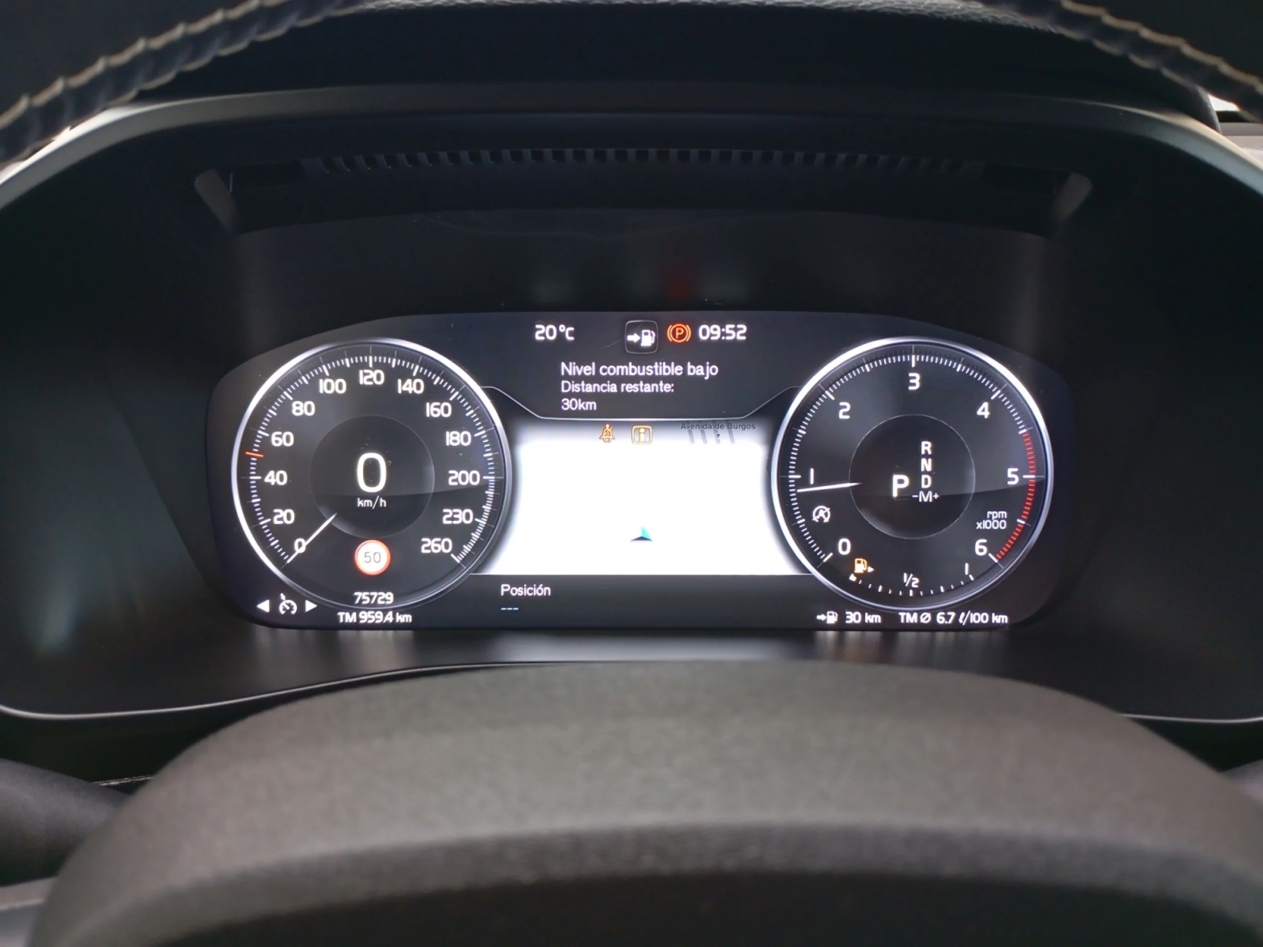 VOLVO XC40 2.0 D3 R DESIGN AUTO - Foto 10