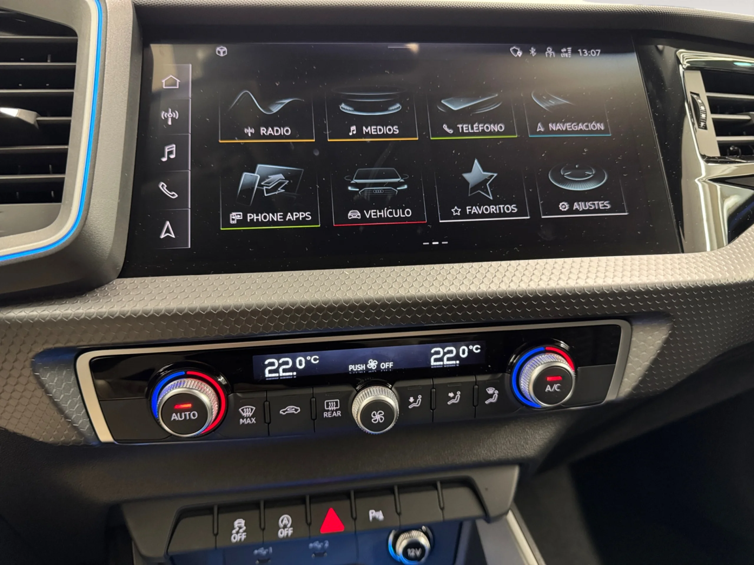 AUDI A1 SPORTBACK ADRENALIN 30 TFSI 85KW S TRON - Foto 14