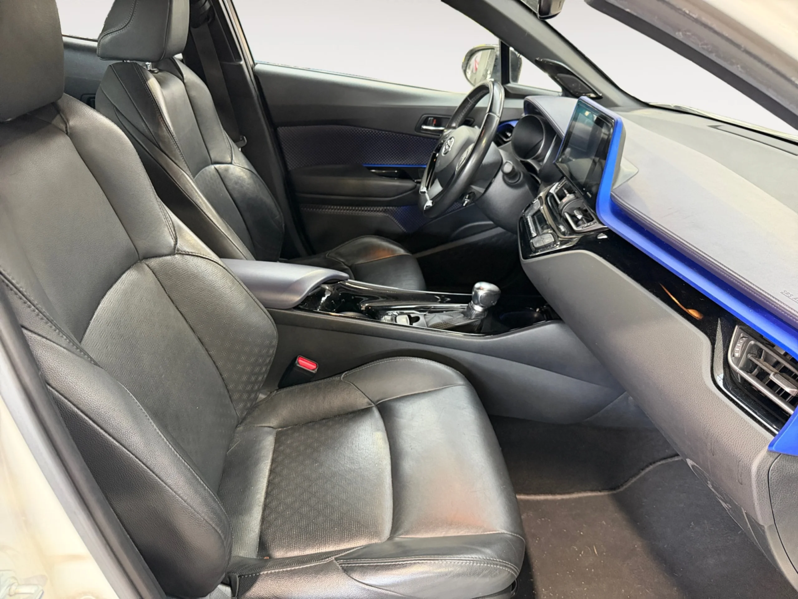 TOYOTA C HR 1.8 125H DYNAMIC PLUS - Foto 5