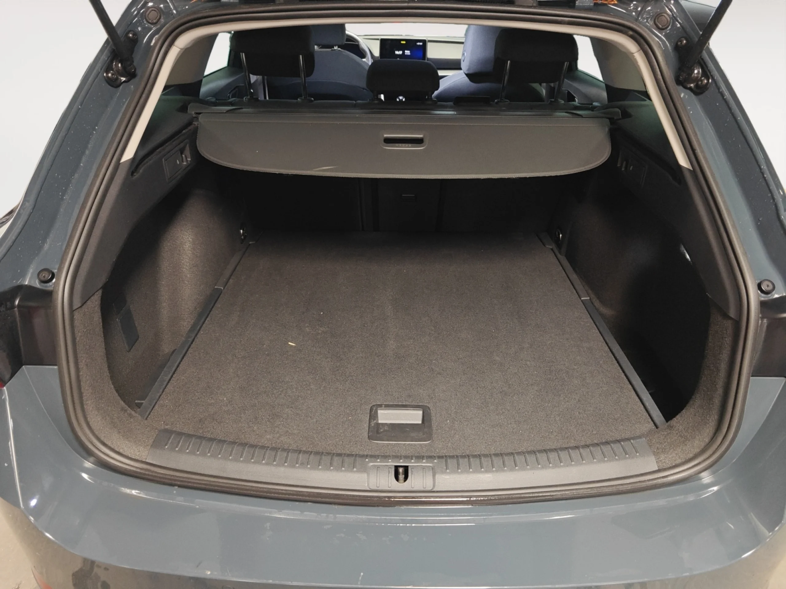 SEAT LEON 2.0 TDI 85KW STYLE XL - Foto 7