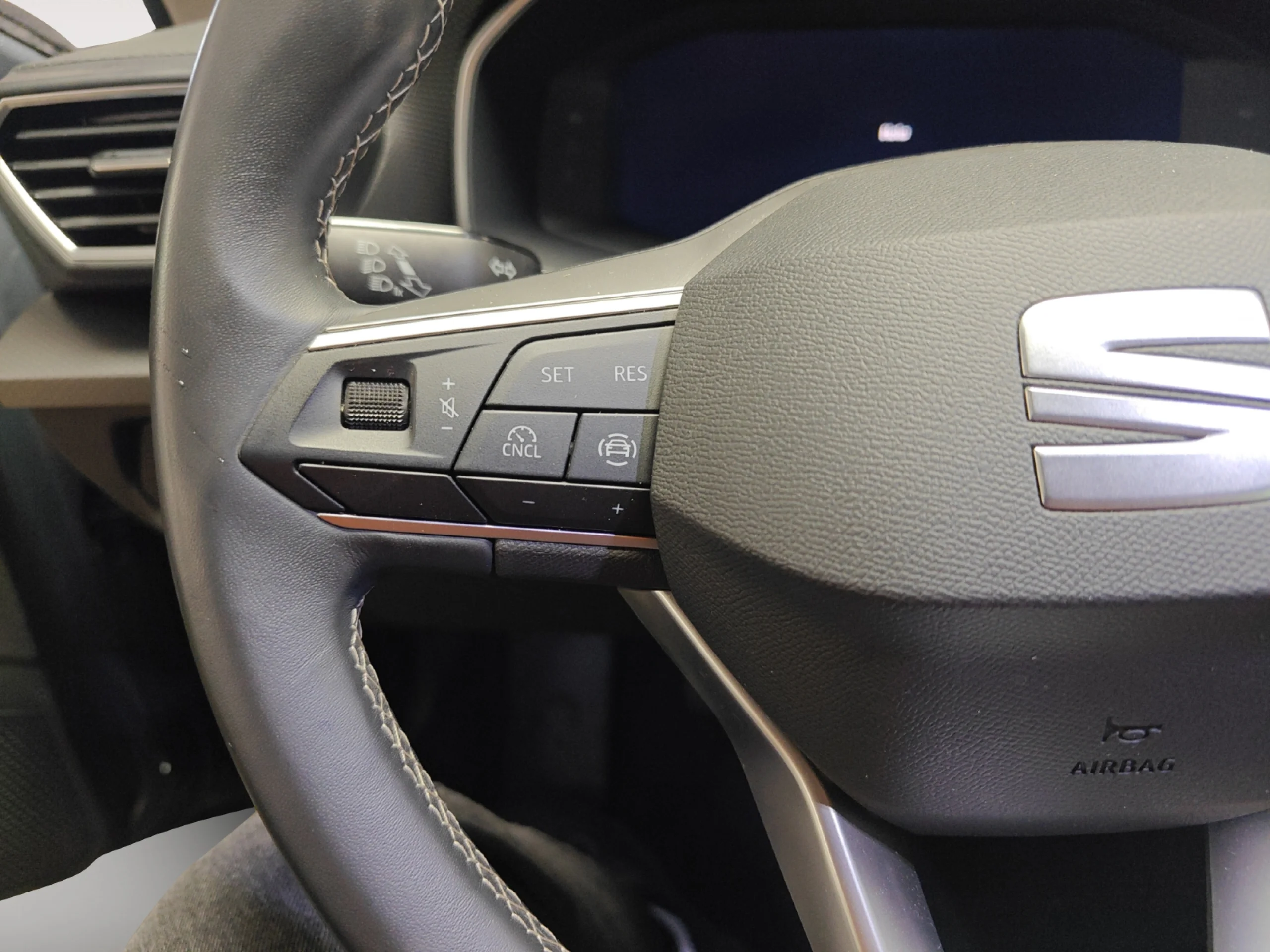 SEAT LEON 2.0 TDI 85KW STYLE XL - Foto 12