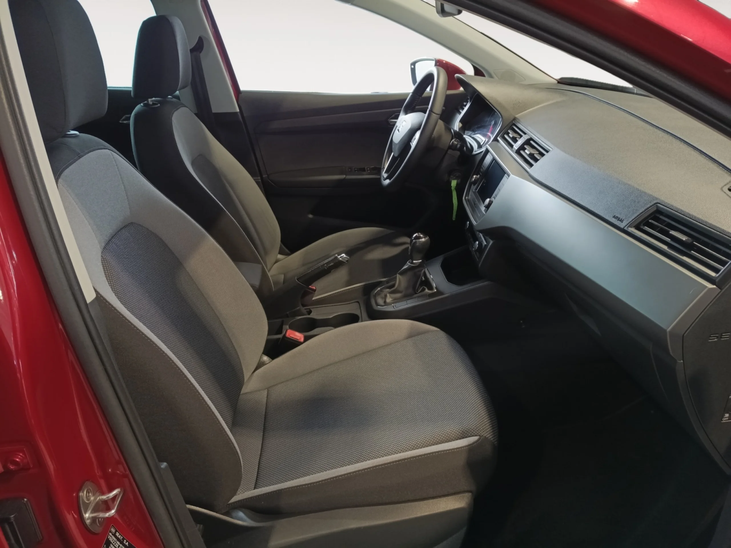 SEAT IBIZA 1.0 MPI 59KW (80CV) STYLE - Foto 5