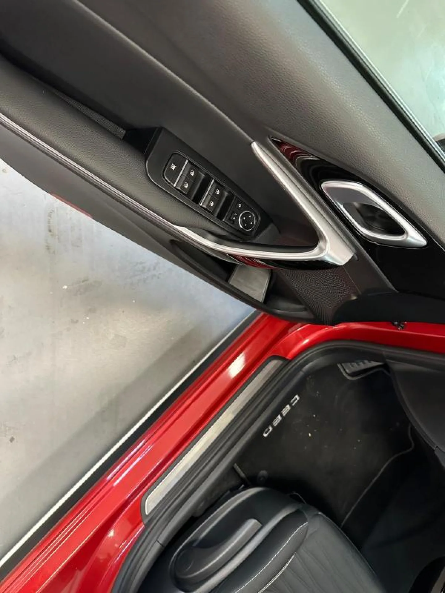 KIA CEED 1.5 MHEV 118KW (160CV) GT LINE DCT - Foto 13