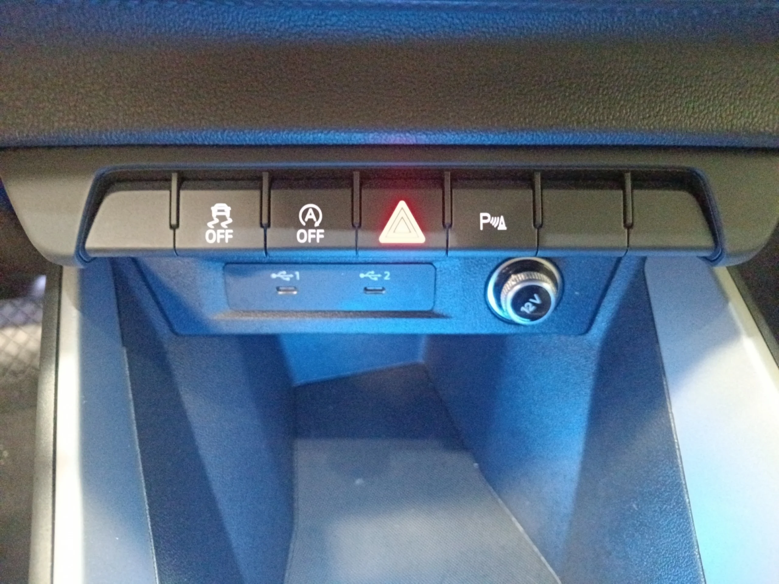 AUDI A1 SPORTBACK ADRENAL BLACK 30TFSI 85KW S TR - Foto 13