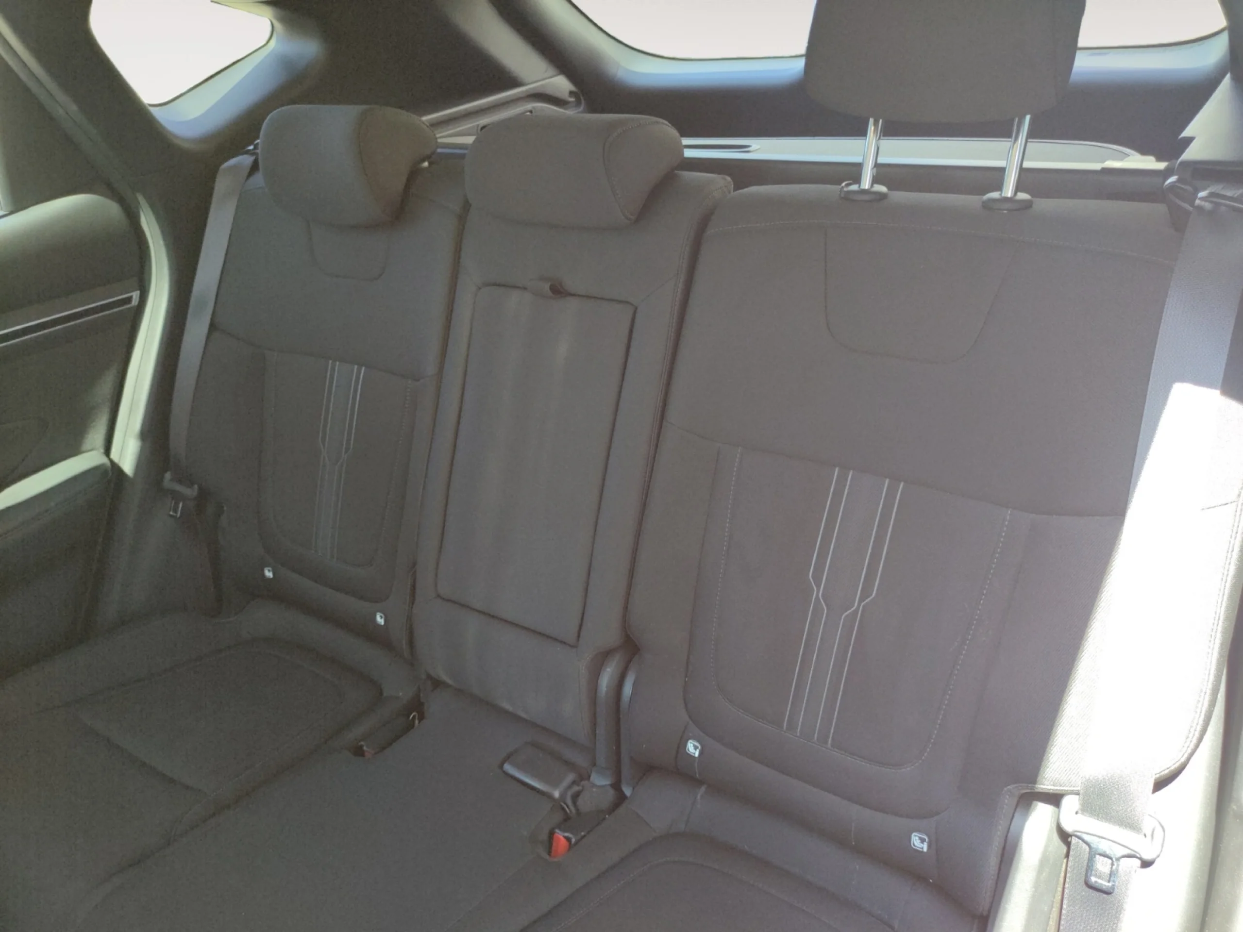 HYUNDAI TUCSON 1.6 TGDI 110KW (150CV) 48V MAXX - Foto 6