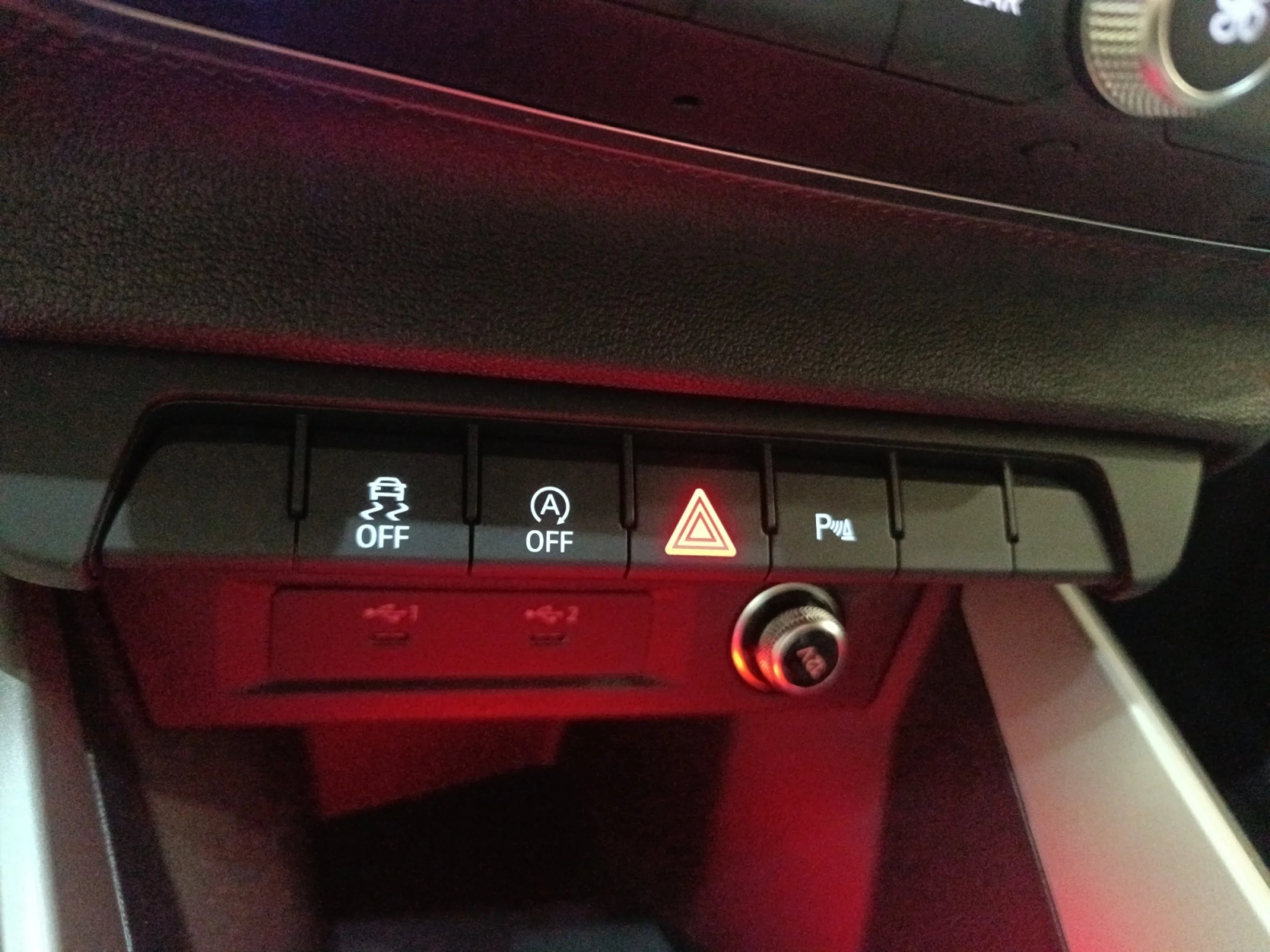 AUDI A1 SPORTBACK ADRENAL BLACK 30TFSI 85KW S TR - Foto 12