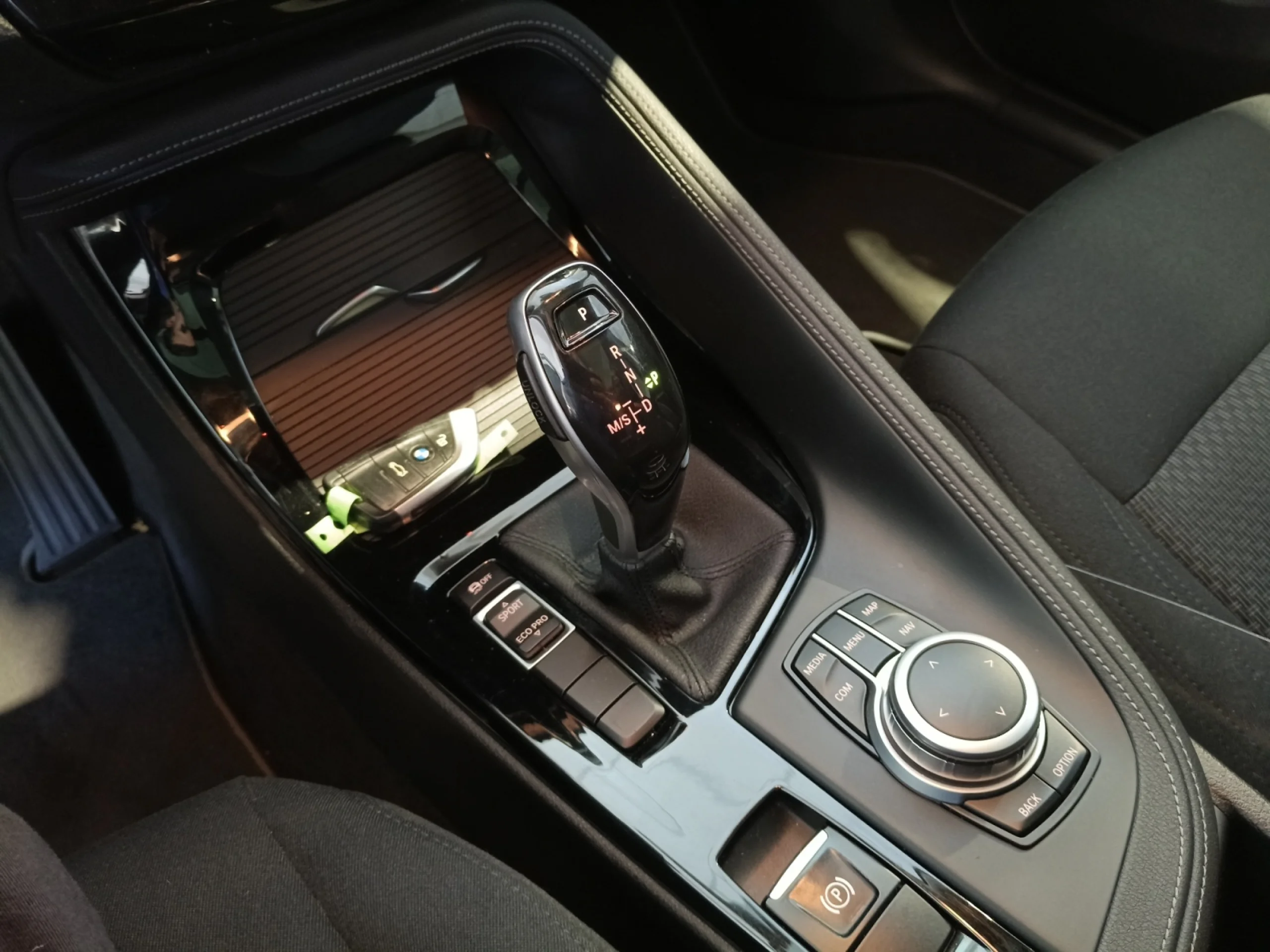 BMW X2 SDRIVE18I - Foto 14