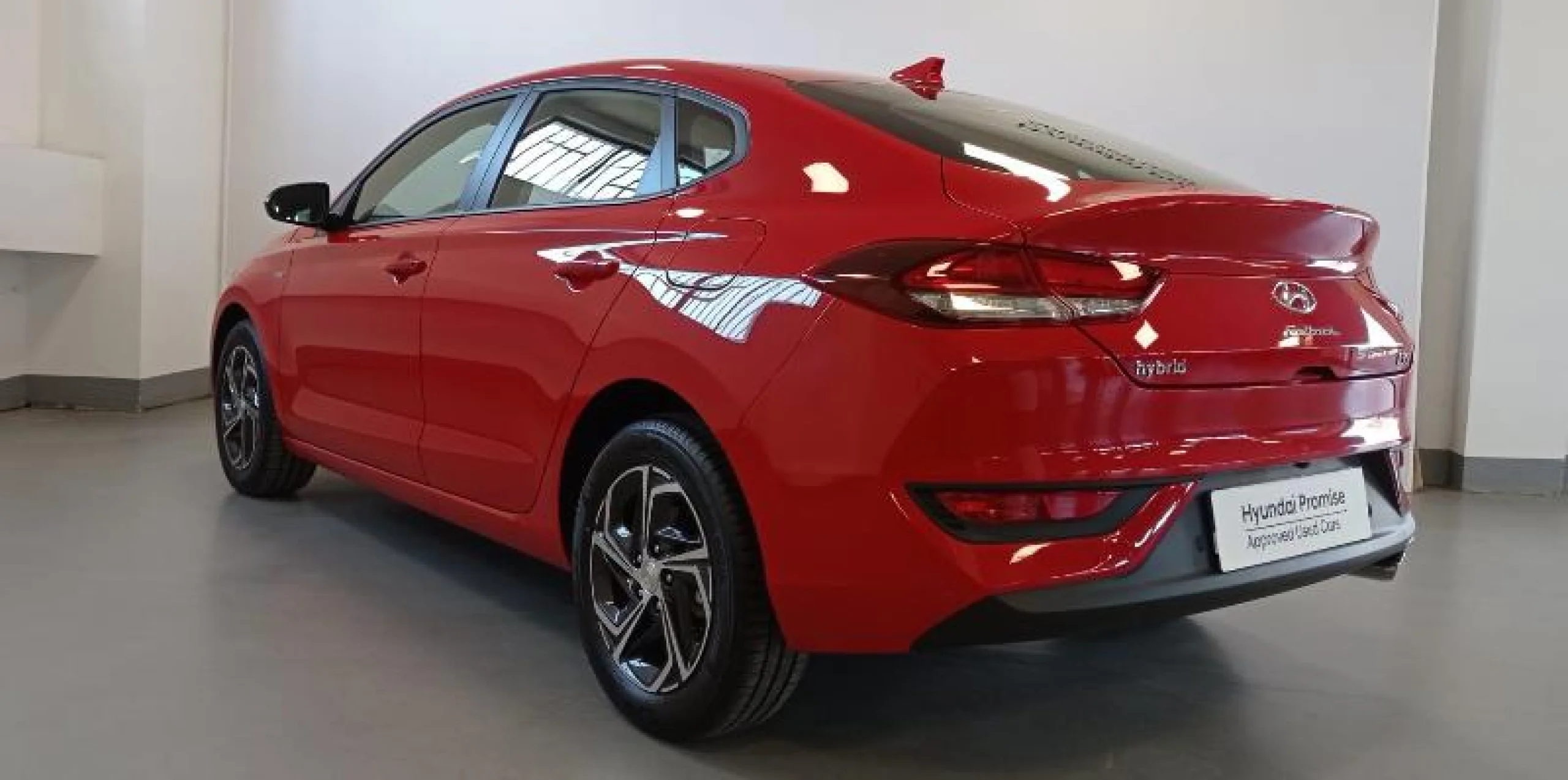 HYUNDAI I30 1.0 TGDI 48V KLASS FASTBACK - Foto 3